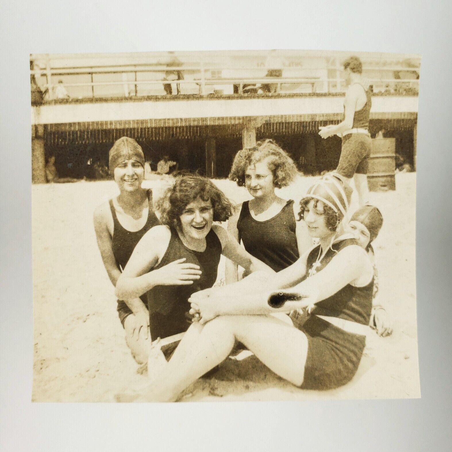 Laughing Bathing Beauty Girls Photo c1915 Swimsuit Women Beach Cuddling A3567