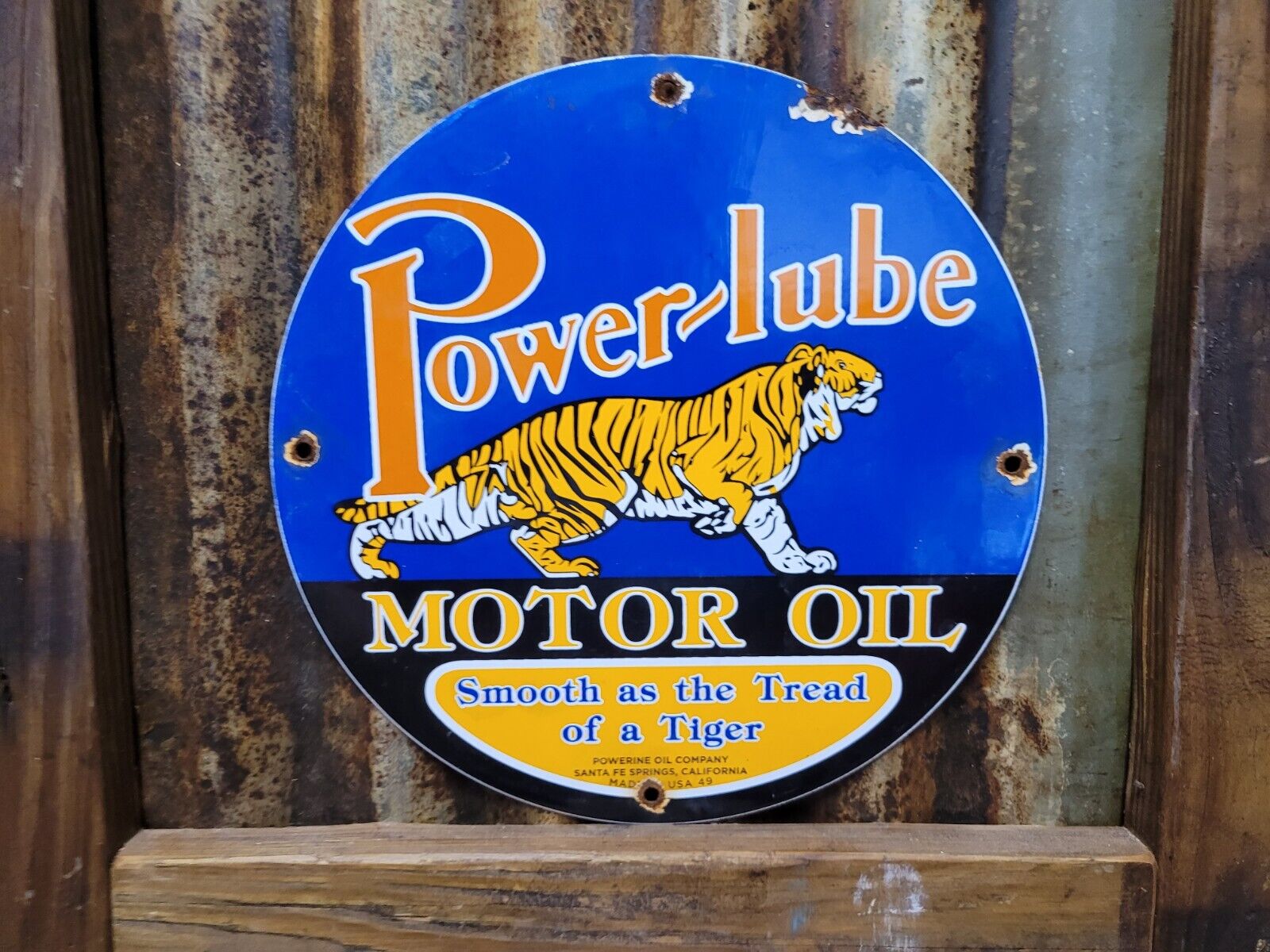 VINTAGE POWER LUBE PORCELAIN SIGN 1949 POWERLINE TIGER GAS OIL CLAIFORNIA LUBE