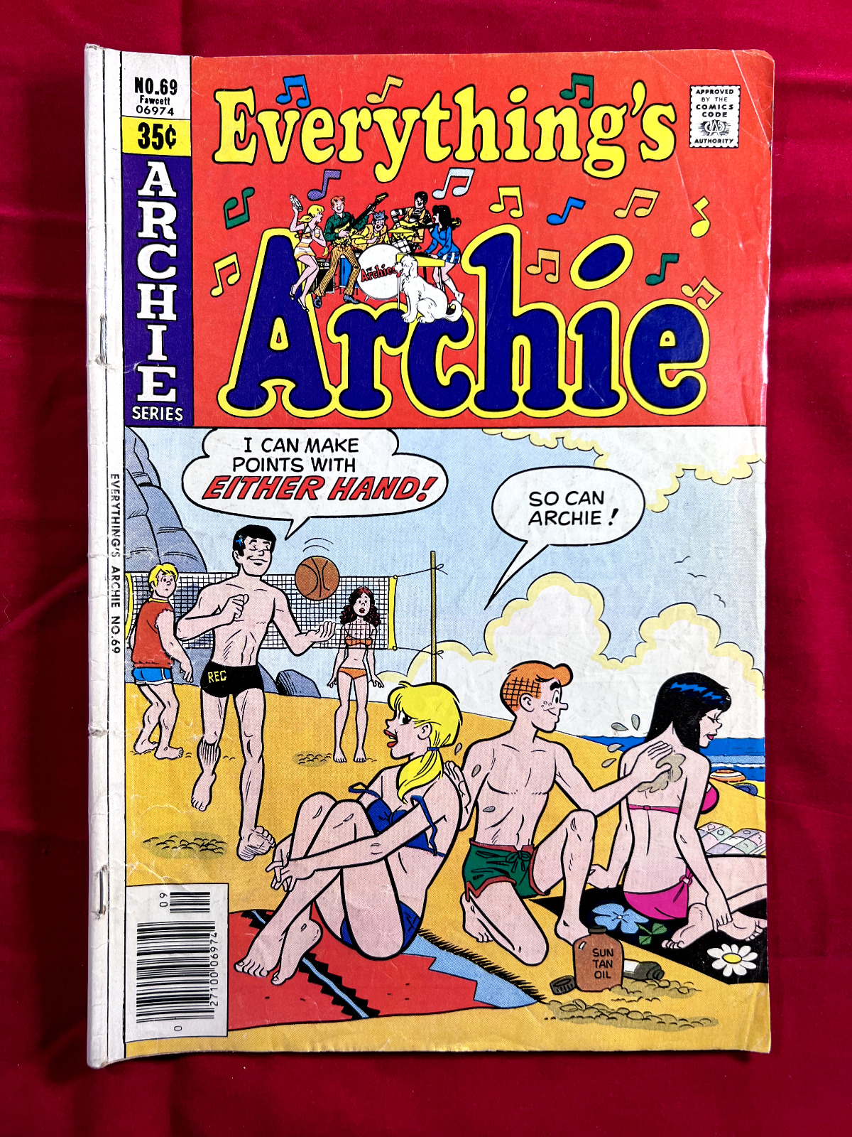 Everything's Archie #69 (1978) Bikini Beach Sexual Innuendo Cover Reader Copy