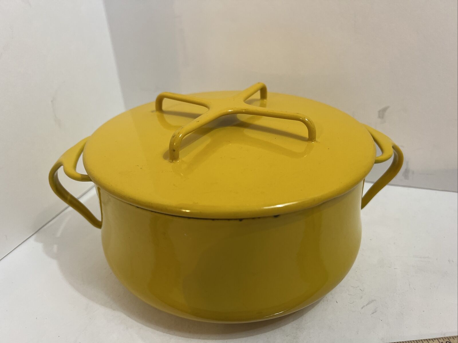 Vintage Dansk Designs France IHQ Kobenstyle Yellow Enamel Pot Dutch Oven 2 Qt