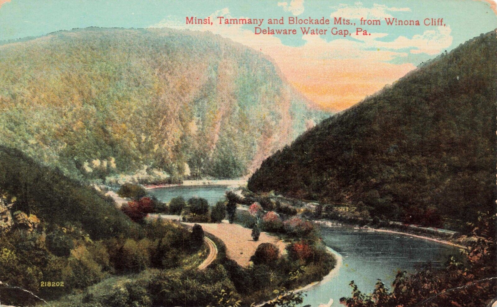 Postcard Minsi, Tammany & Blockade Mountains from Winona Cliff Pennsylvania VTG