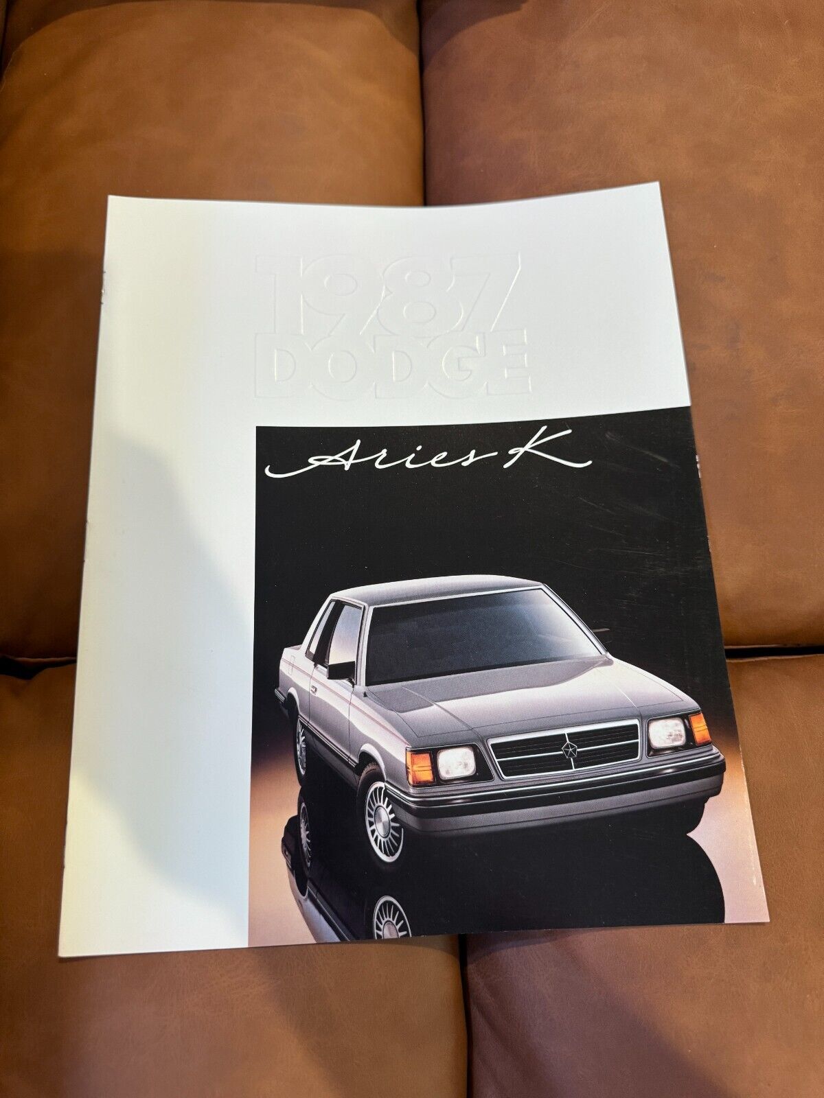 Original 1987 Dodge Aries K Deluxe Sales Brochure 87 LE Wagon