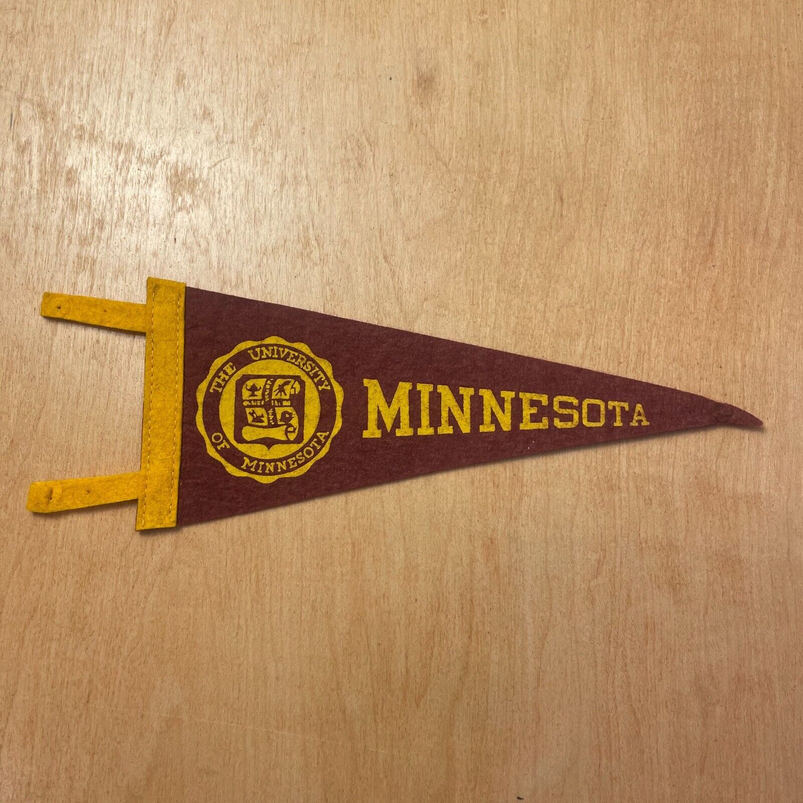 Vintage 1950s University of Minnesota 5x9 Felt Pennant Flag
