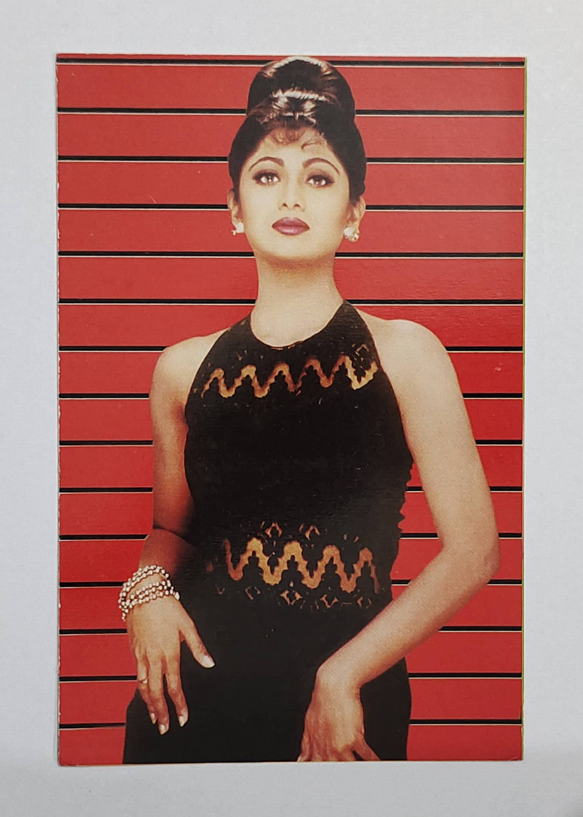 Bollywood Actress- Shilpa Shetty - Daughter Of Surendra Shetty Rare Post card