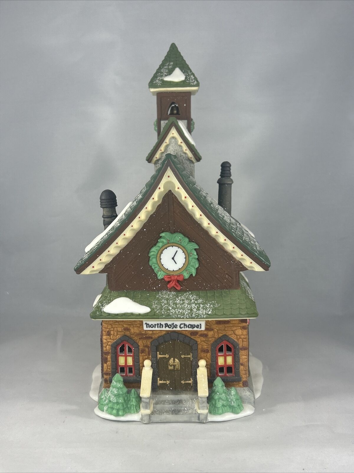 DEPARTMENT 56 HERITAGE VILLAGE NORTH POLE SERIES CHAPEL IN BOX #5626 No Light