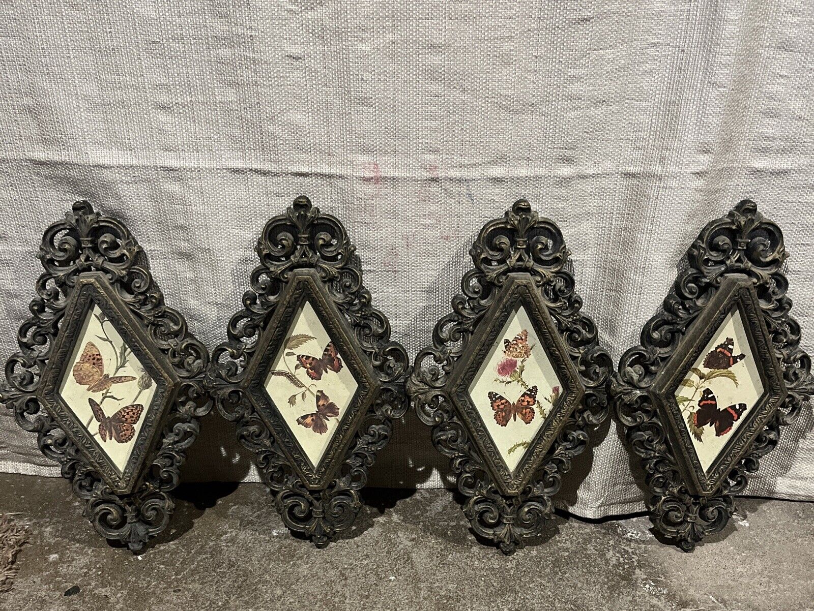 Vintage 1970s Ornate Butterfly Hollywood Regency Wall Hanging Plaques (4) (CHEAP