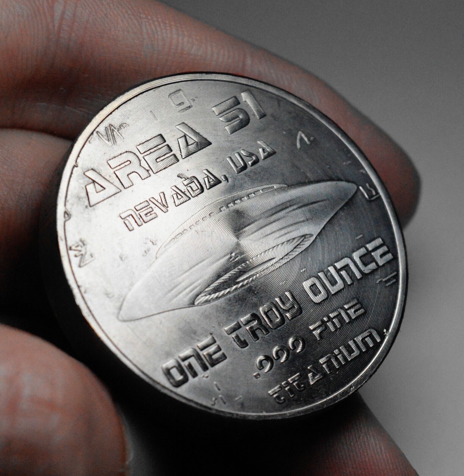 AREA 51, ALIEN .999 Fine/Pure TITANIUM Coin. One Troy Ounce 31.1g. Bullion