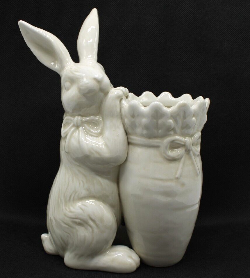 Easter Bunny Antique White Rabbit with Carrot Figural Ceramic Vase 9