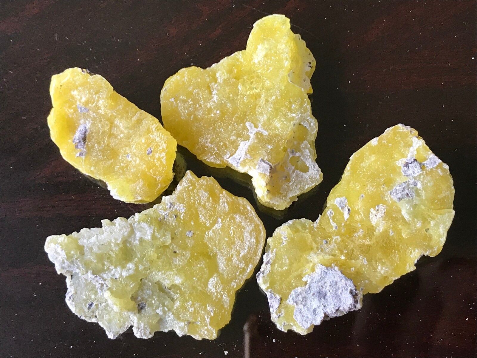 108g New Mineral Glorious Lemon-Yellow Brucite Specimen (lot of 4).