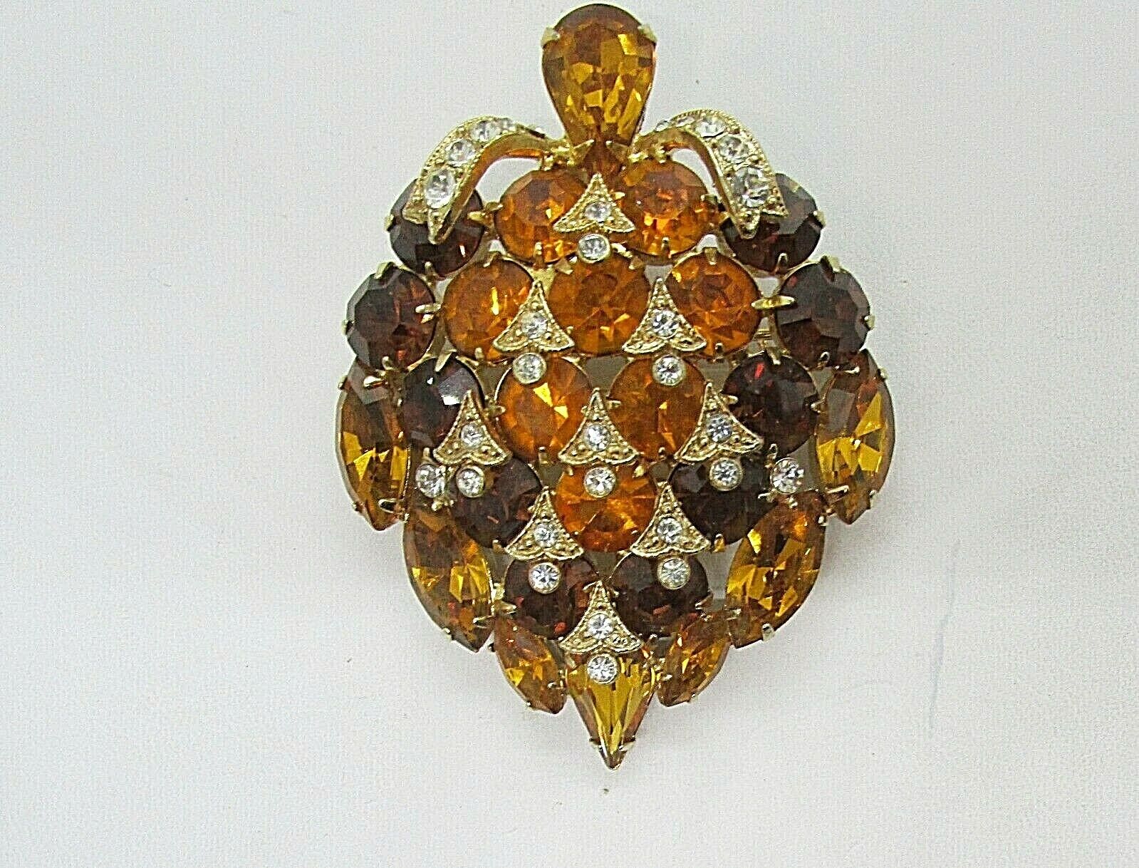 VINTAGE  EISENBERG  ICE  GOLDEN   COLORED  BROOCH  GORGEOUS--NEW  PRICE---