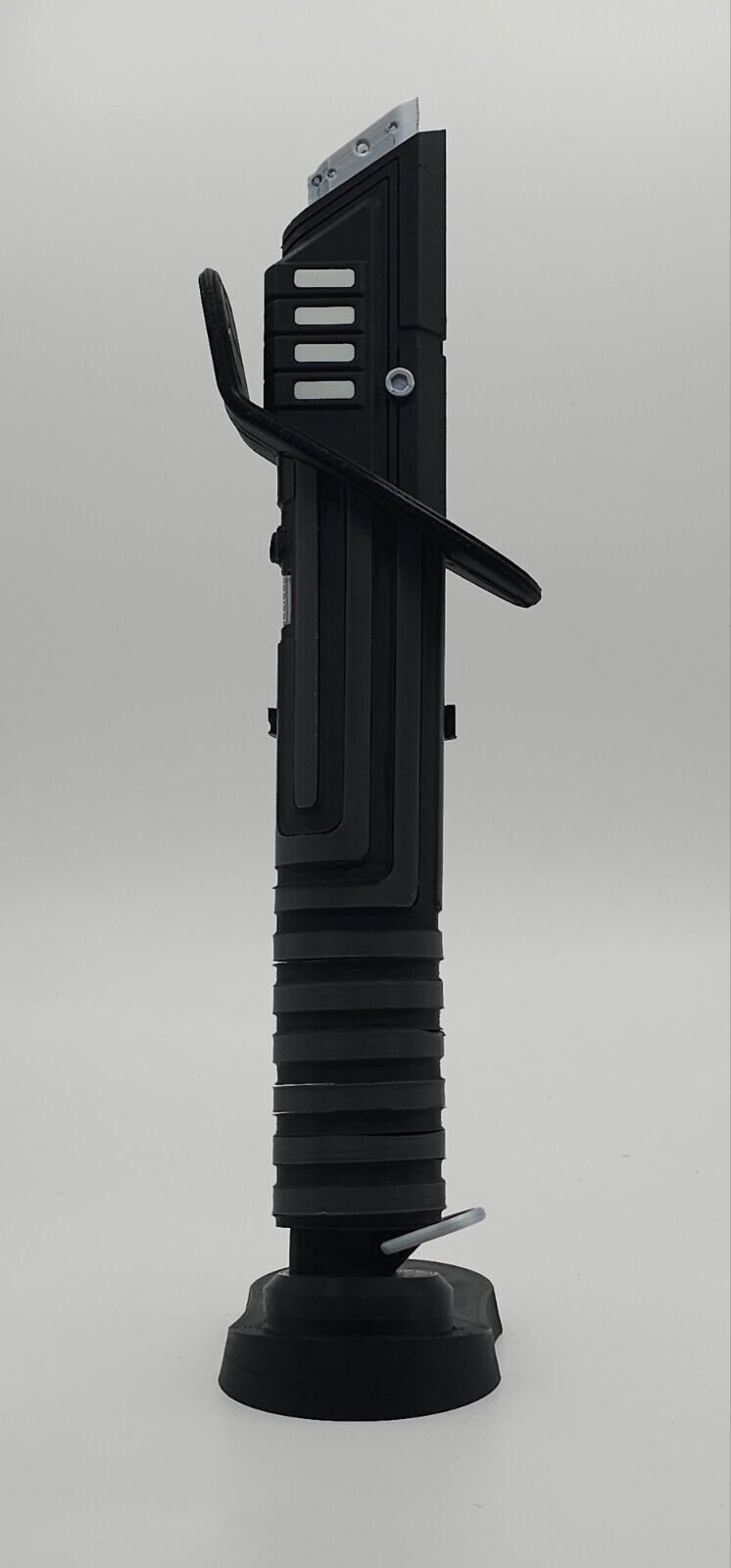 Darksaber Replica: 3D Printed, Highly Detailed for Star Wars Enthusiasts