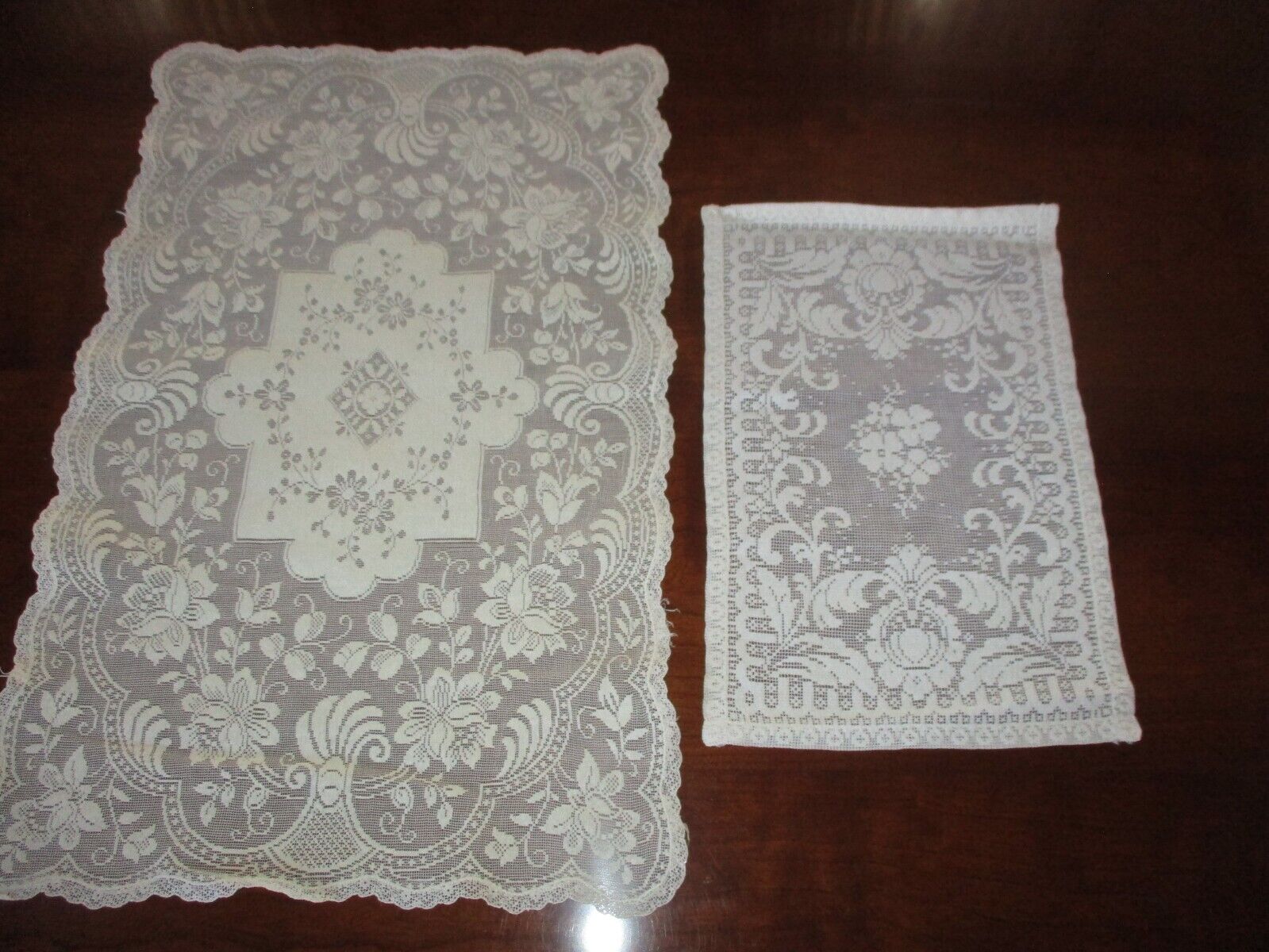 Pair of vintage rectangular  ivory lace doilies