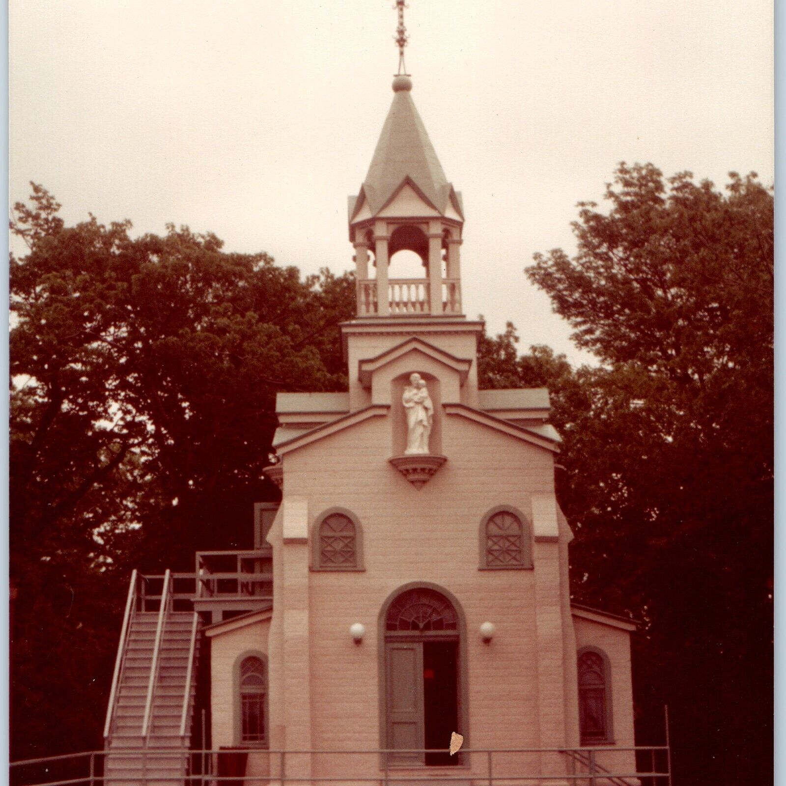 1981 Montreal, Quebec, Canada Chapel Brother Andre Church 7\