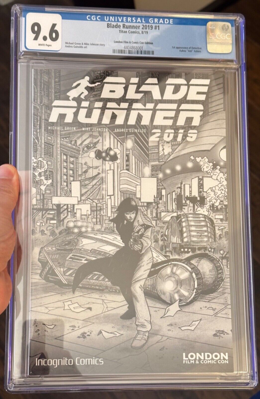 Blade Runner 2019 Issue #1 LONDON CON ** CGC Graded 9.6 ** Andres Guinaldo Comic