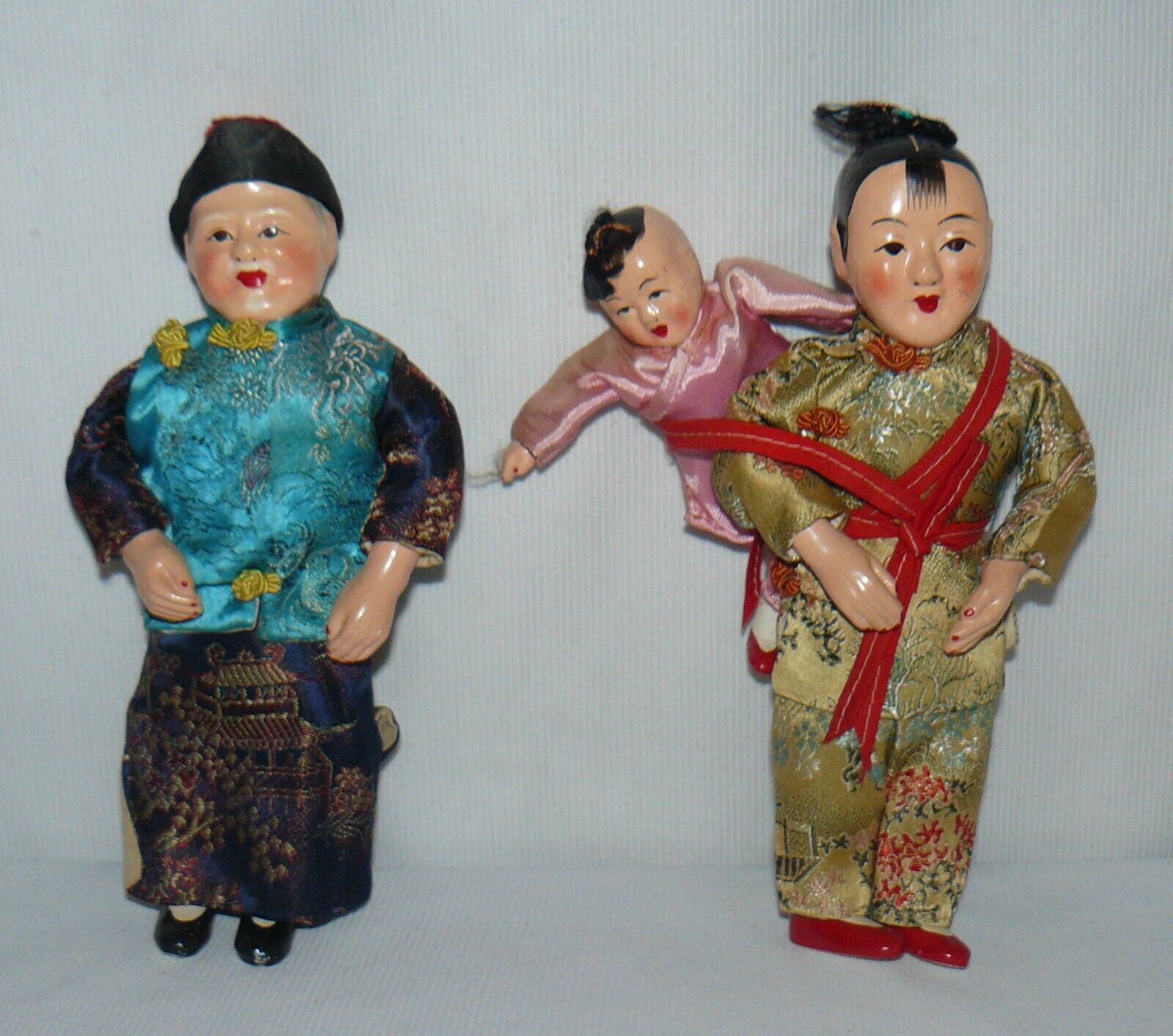 Vintage Chinese Mother Child Father Composite Dolls Hand Painted 9