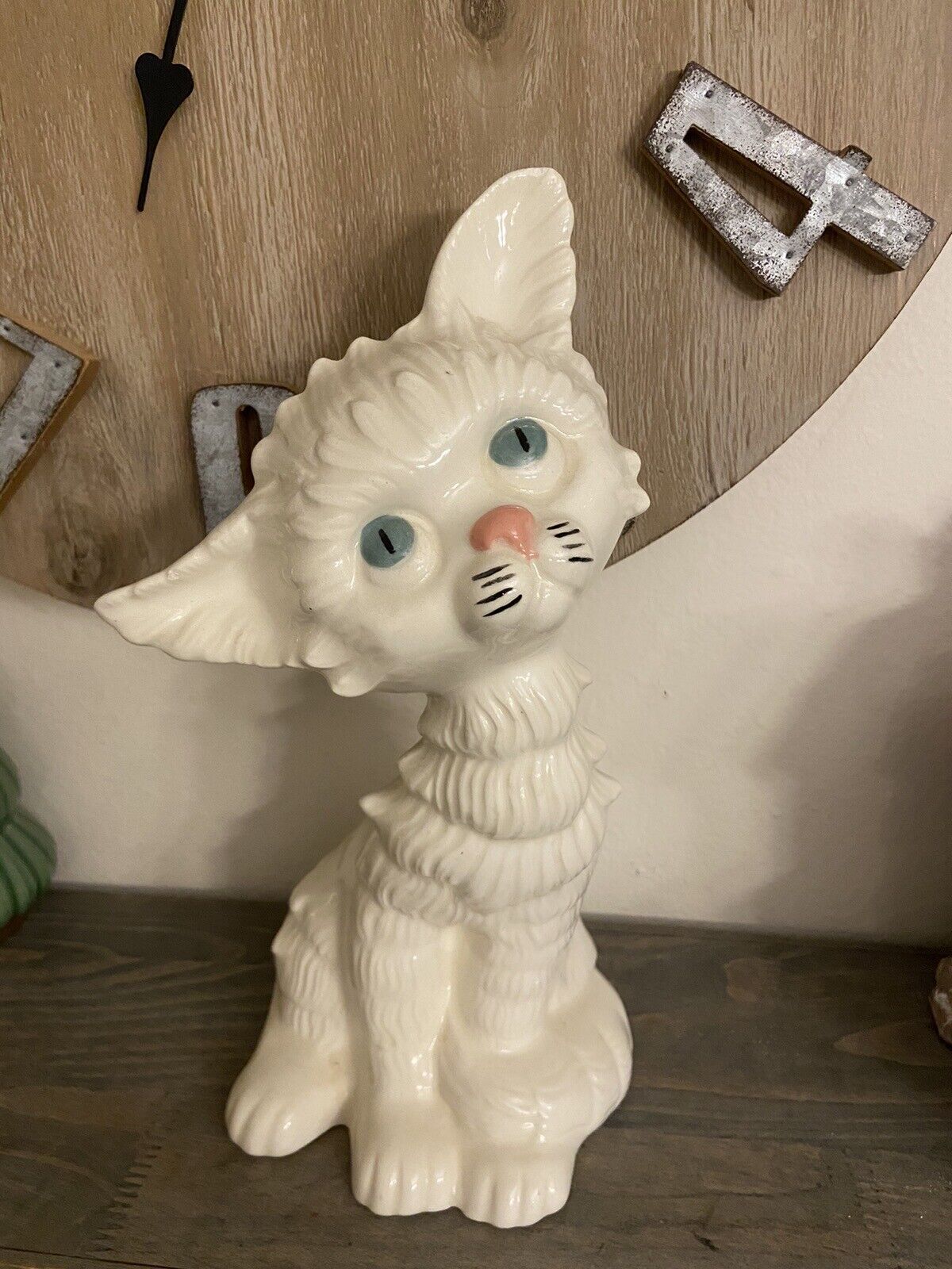 Vintage Kitschy White Ceramic Cat Statue 1970 Blue Eyes Long Hair 11”Rare Kitty