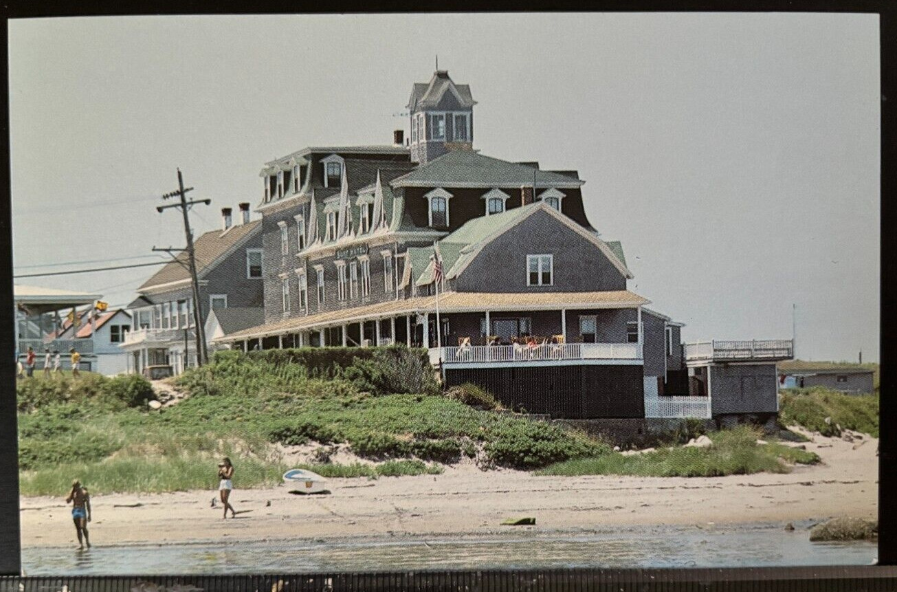 Vintage Postcard 1970's Suf Hotel, Block Island, Rhode Island, (RI)