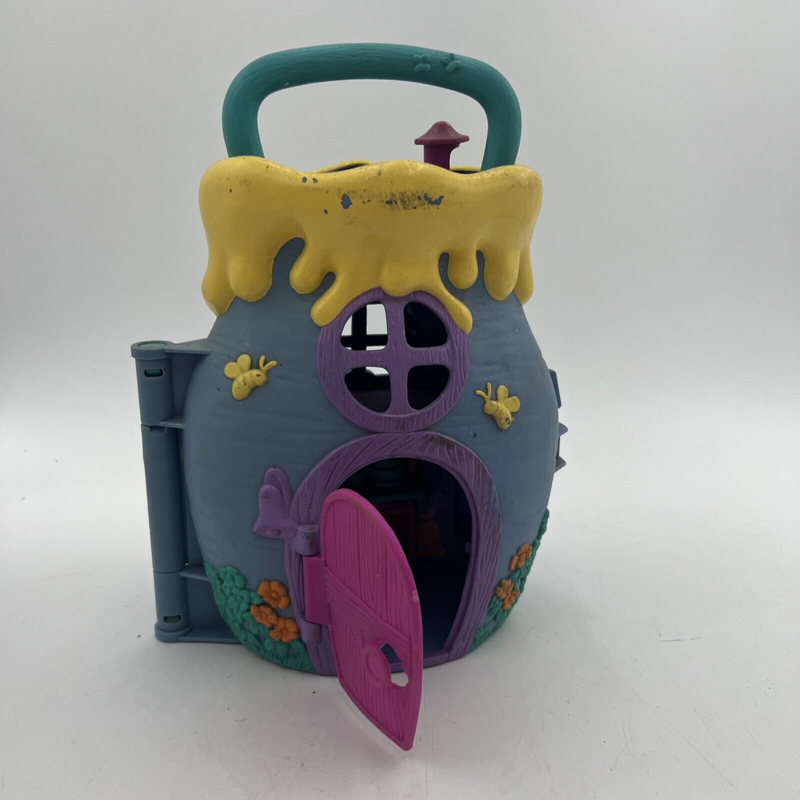 VTG Mattel Winnie the Pooh Honey Pot Carry Around Play Set
