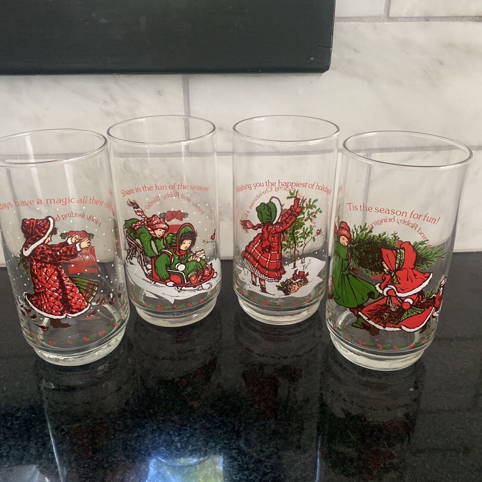 Lot Of 4 VTG Limited Edition, Holly Hobby Coca Cola Drinking Glasses, Neat