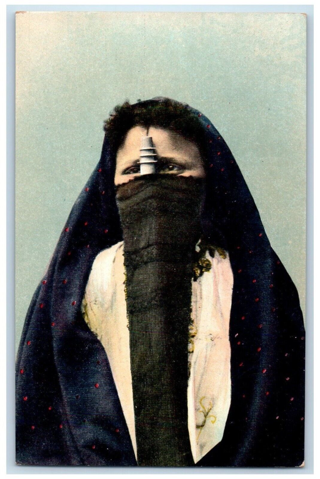 c1910's Cairo Egypt, Native Woman Traditional Dress Unposted Antique Postcard