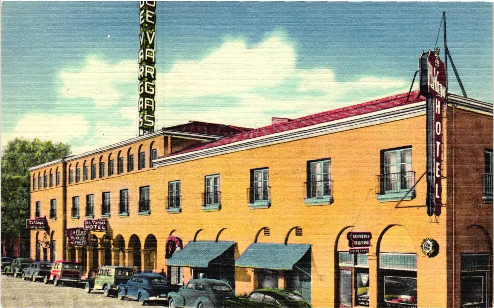 Vintage Postcard- DE VARGAS HOTEL, SANTA FE, N.M. Early 1900s
