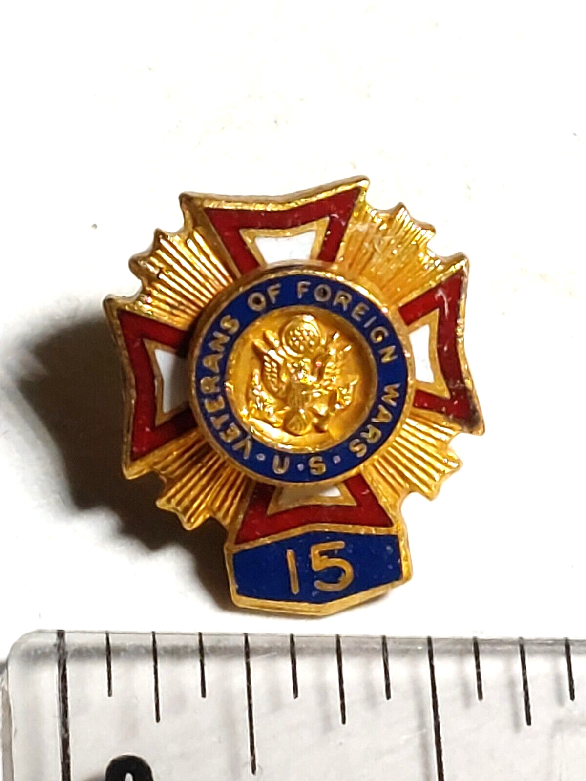 VFW (Veterans of Foreign Wars) 15 Year Tie Tac or Lapel Pin (042823)