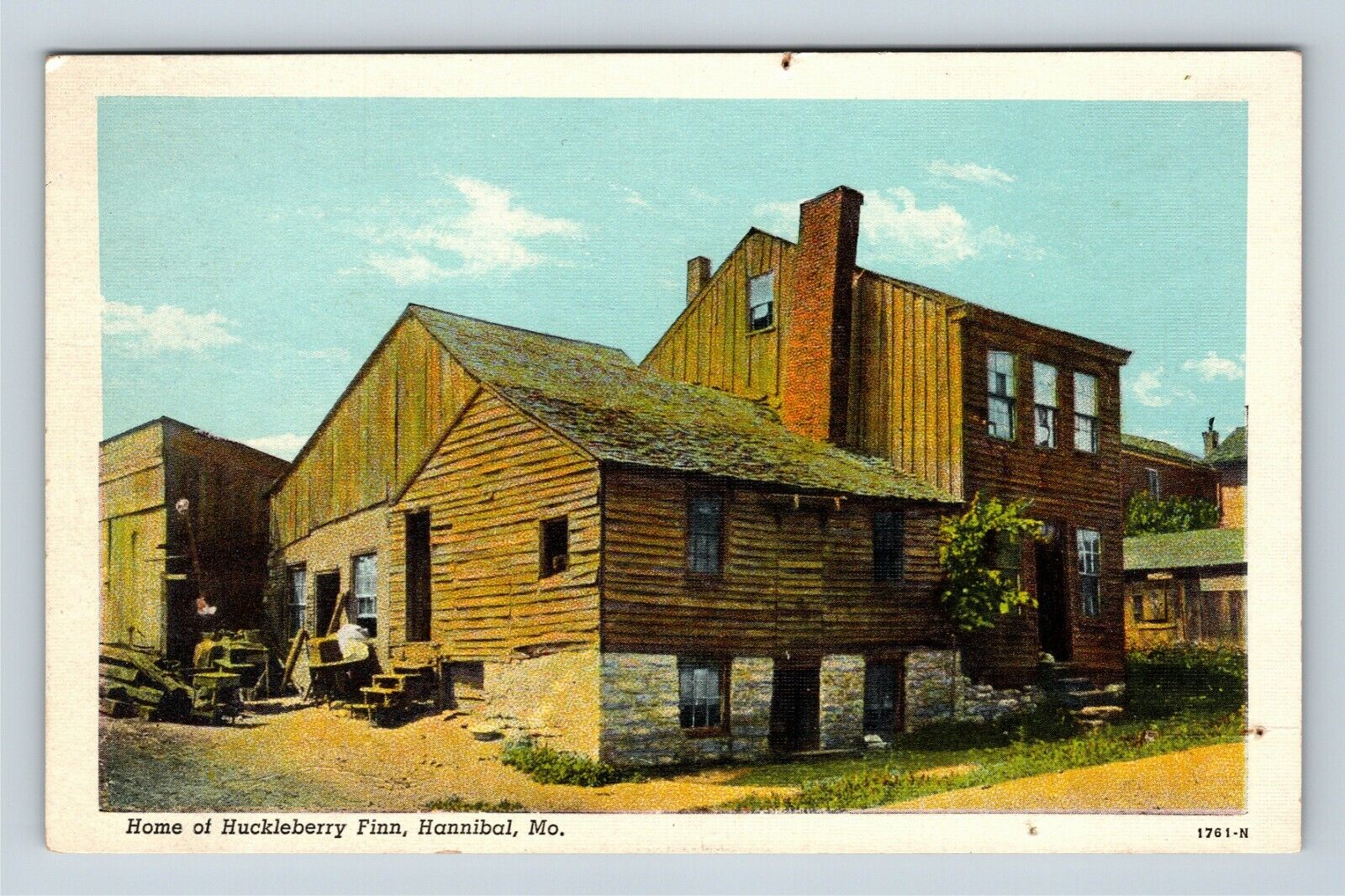 Hannibal MO, Home Huckleberry Finn, Missouri Vintage Postcard