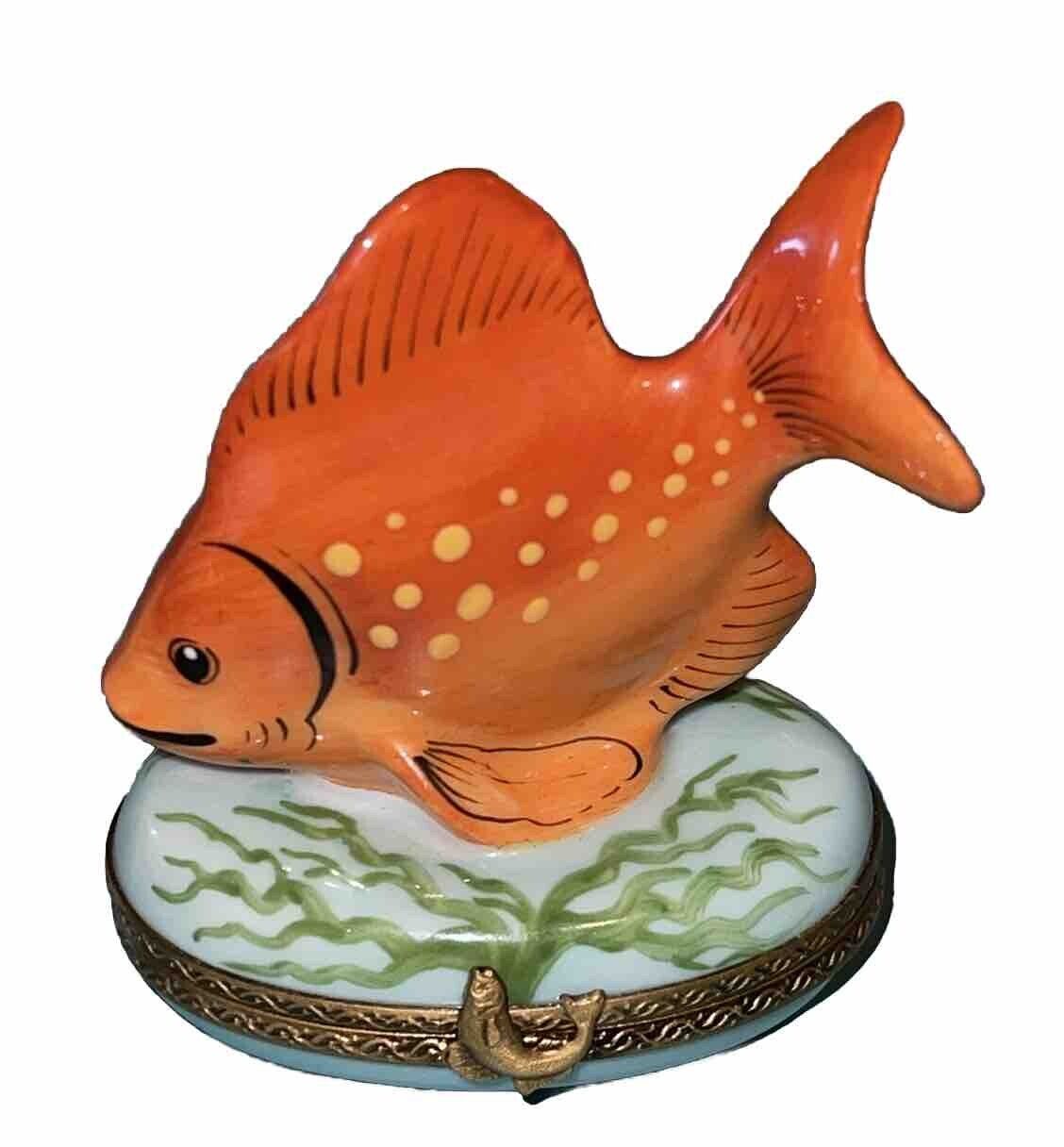 CORAL REEF Tropical FISH Limoges Trinket Box Perry Vieille