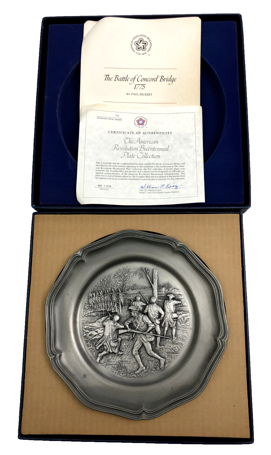 The Battle Of Concord Bridge Franklin Mint Pewter Decorative Carved Plate 1976