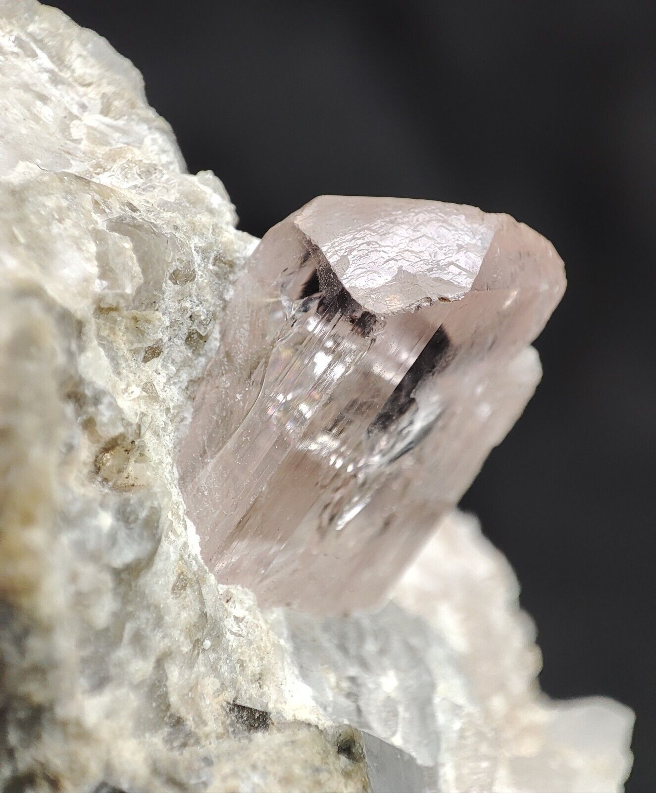 Imperial Topaz Terminated Twin Crystals On Matrix,Pink Topaz Specimen @Pakistan 