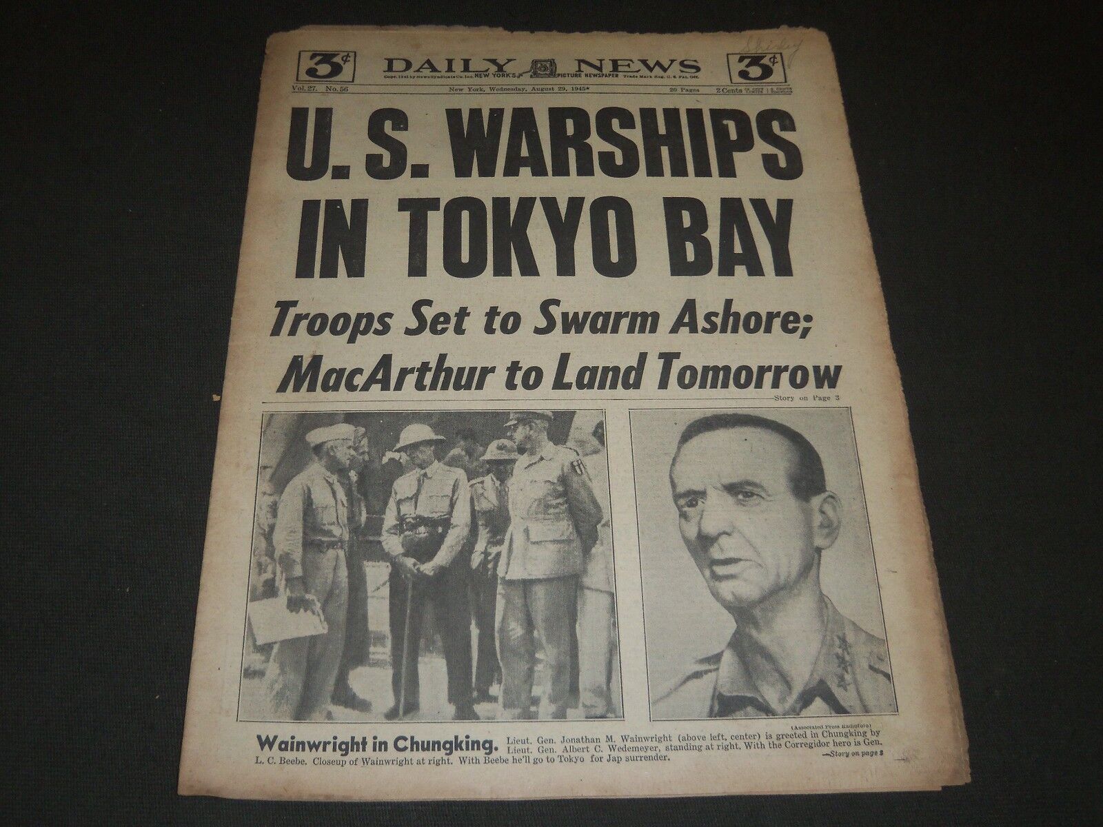 1945 AUGUST 29 NEW YORK DAILY NEWS - U. S. WARSHIPS IN TOKYO BAY - NP 2065