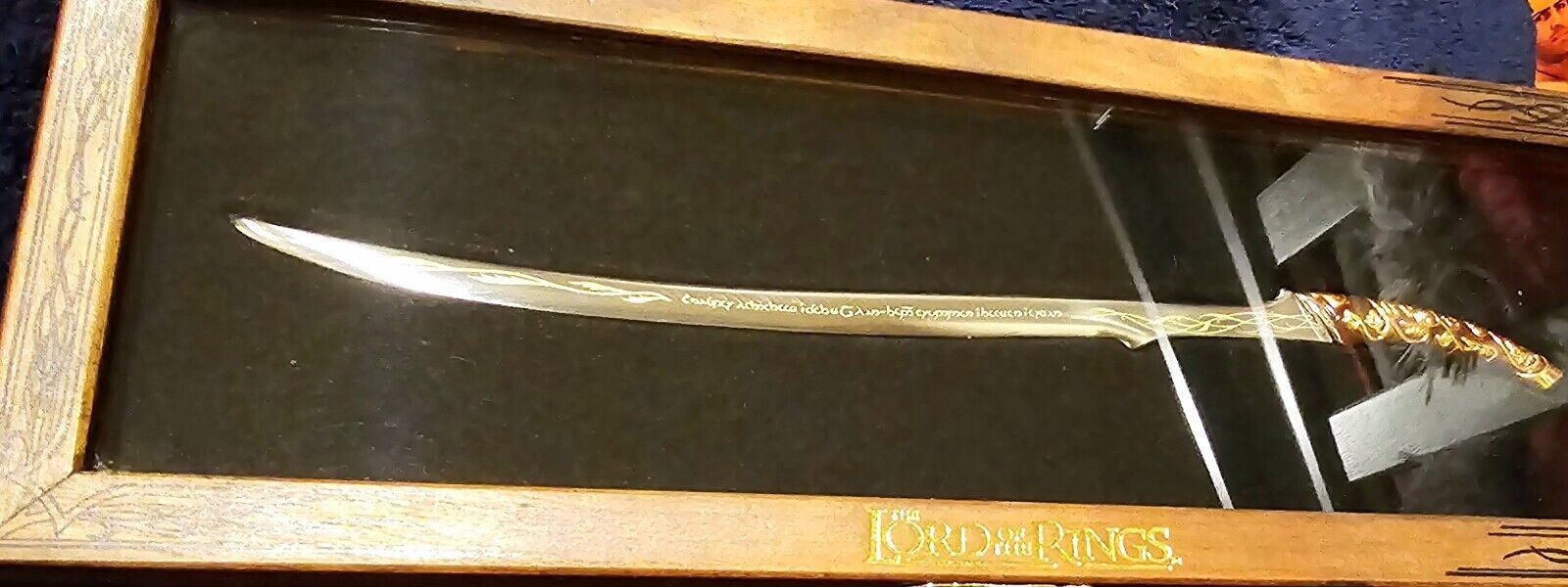 the noble collection  Lord Of The Rings Arewns Hadhafang Letter Opener
