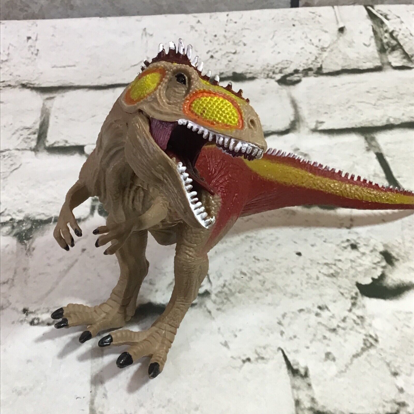 Dinosaur Figure Predator Raptor Tan Yellow Plastic 6”