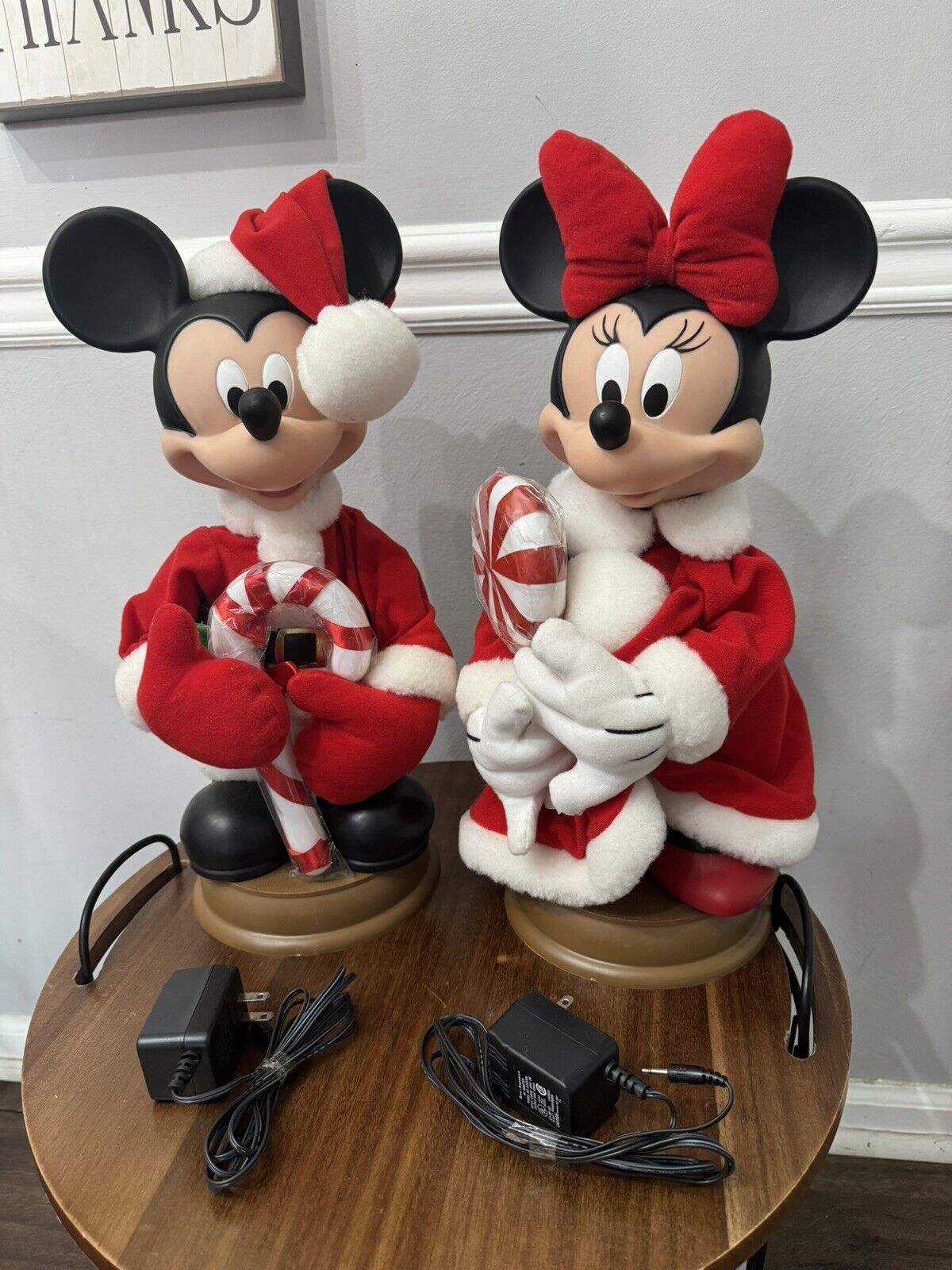 1997 Disney Unlimited Santa Best Christmas Animated Mickey and Minnie Mouse 17”