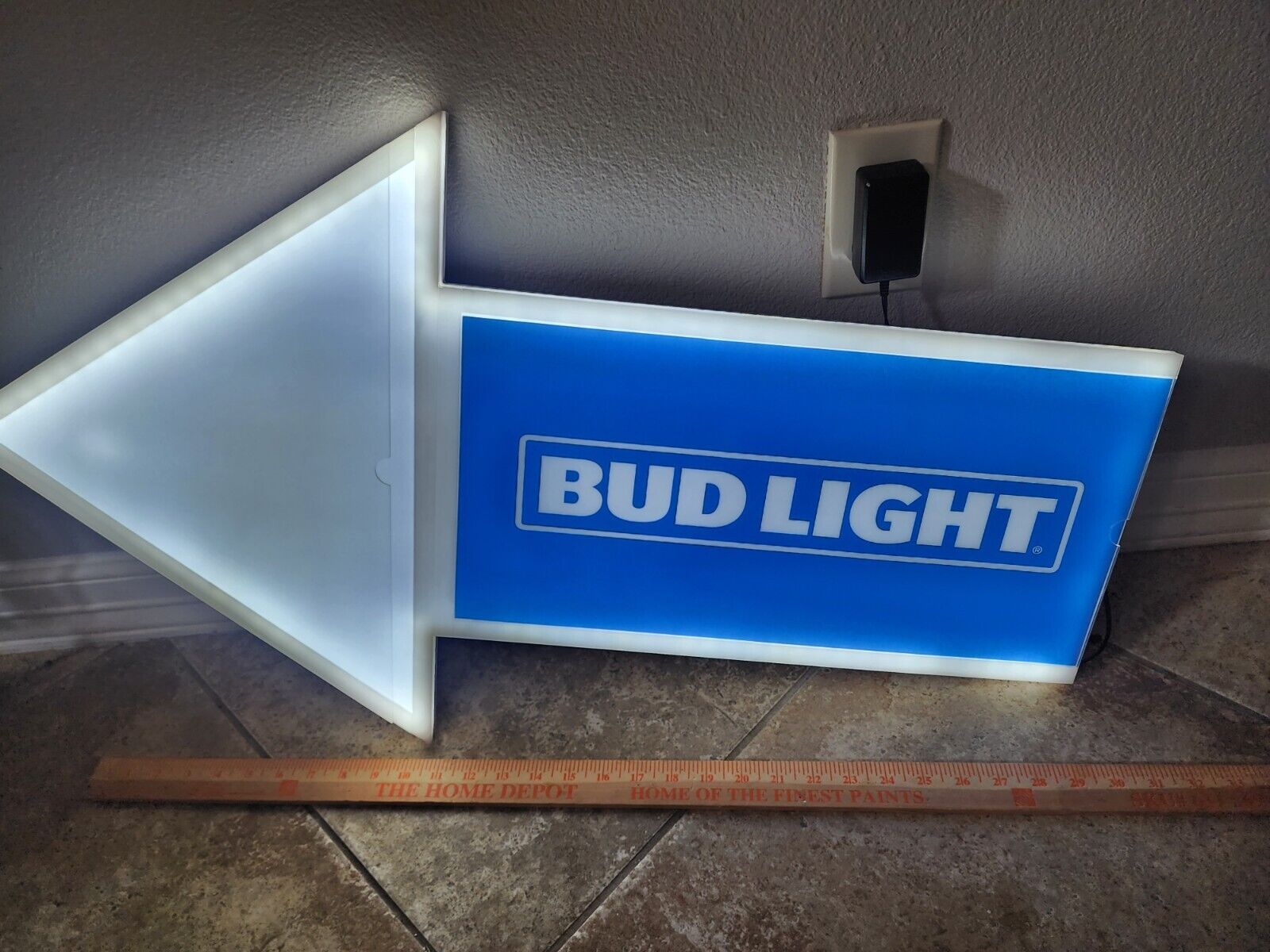 Bud Light Marquis Arrow Wide Iconic Neon Beer Bar Sign In Box  Budweiser