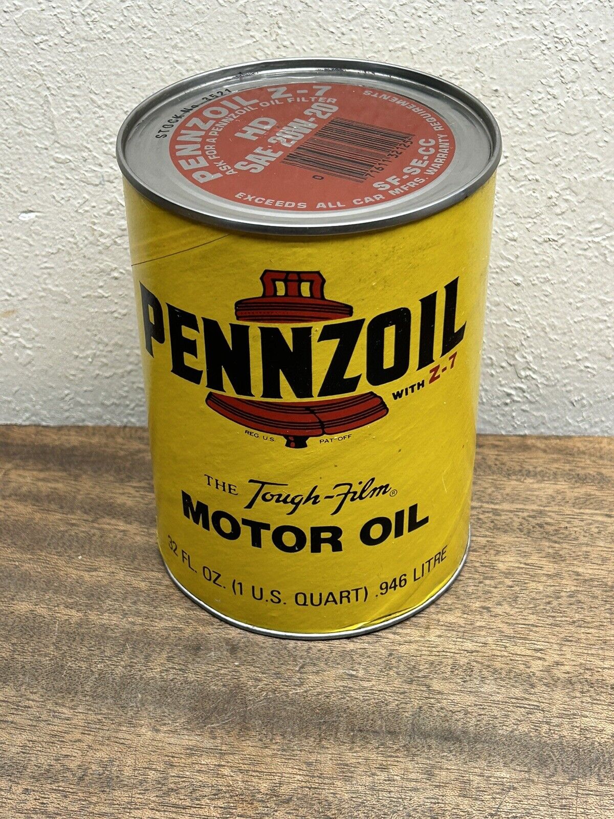 Vintage PENNZOIL Z-7 Motor Oil Can ~SAE-20W-20 HD ~ Empty