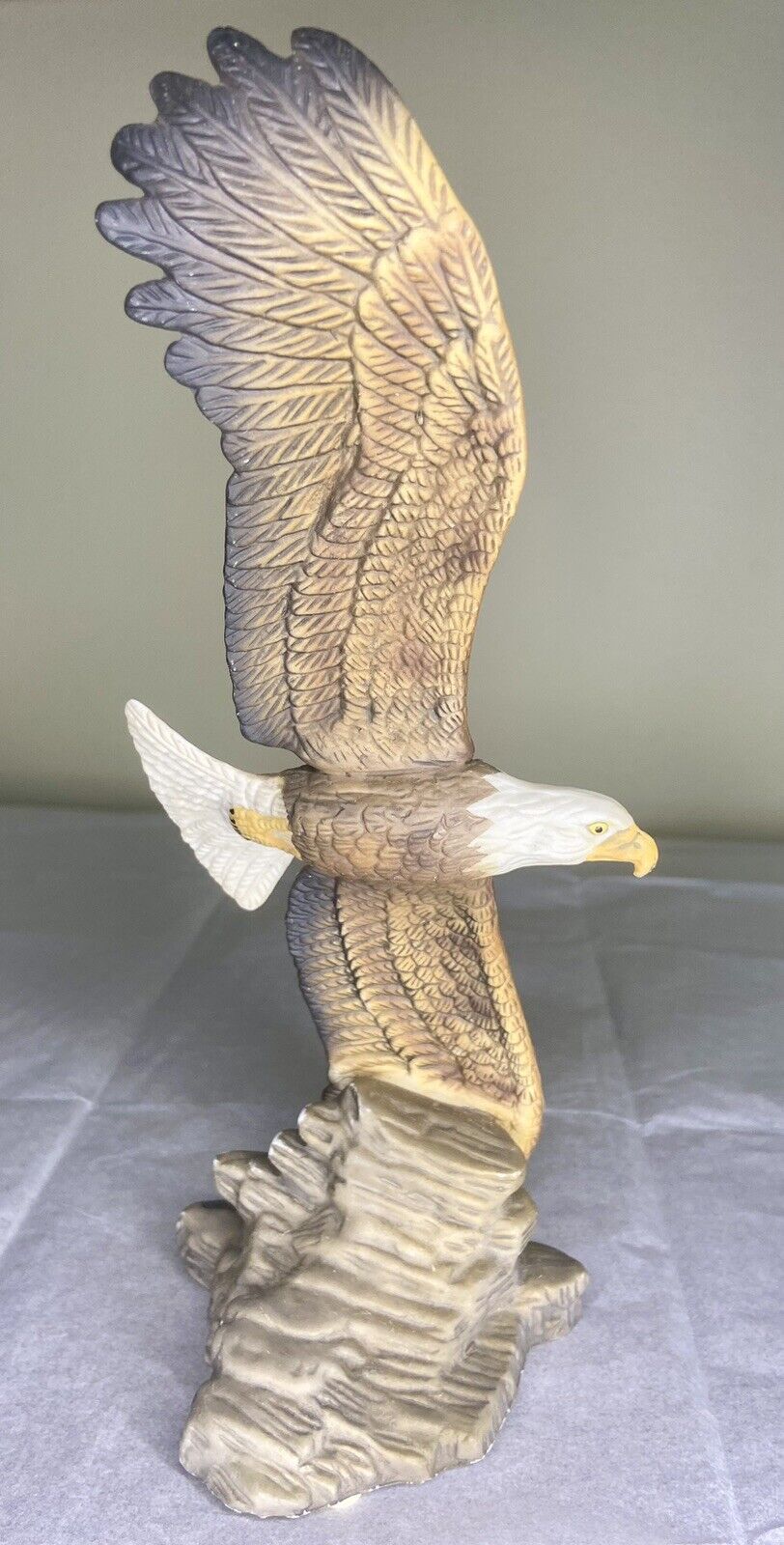 Soaring Eagle Figurine - Bald Eagle In Flight 9” Tall