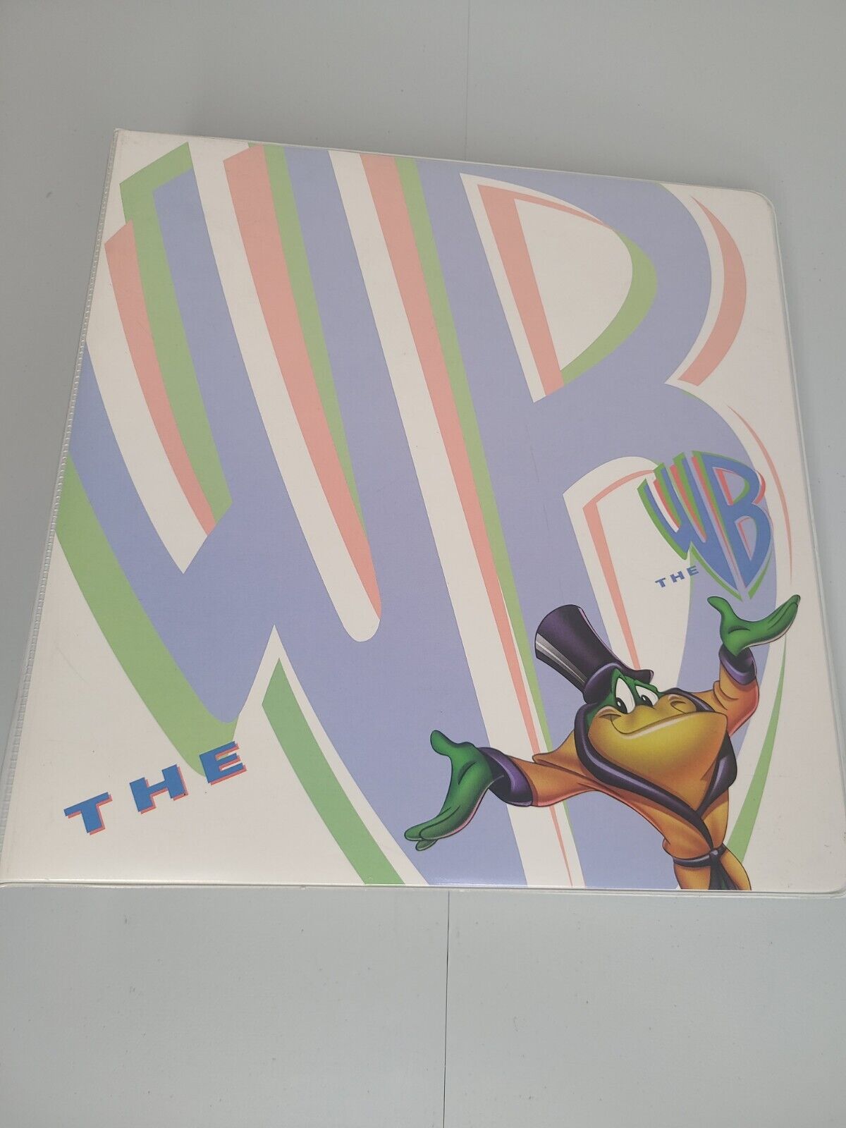 Vintage Warner Brothers THE WB Frog Press Guide 3 Ring Binder 1997-1998 season