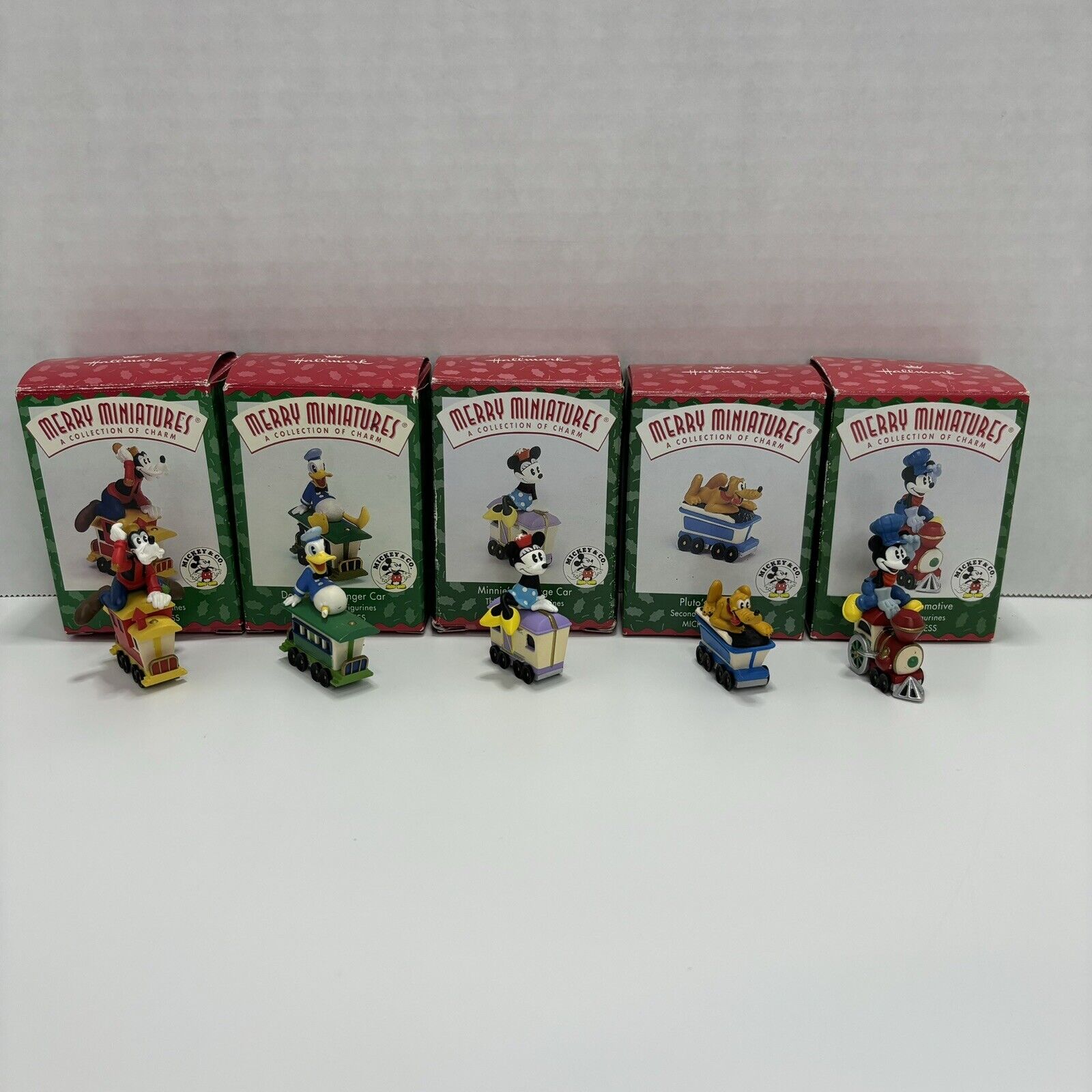 Vintage Hallmark Disney\'s Mickey Express Merry Miniatures Complete Set 1998