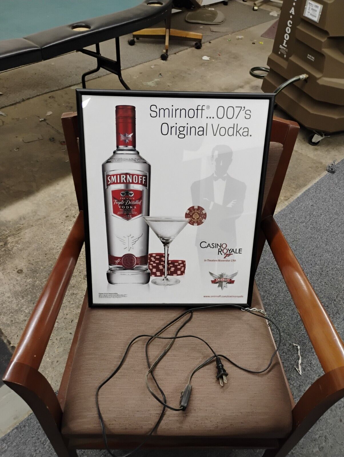 James Bond 007 Smirnoff Vodka Casino Royale Poker Bar Light Poster Sign Rare