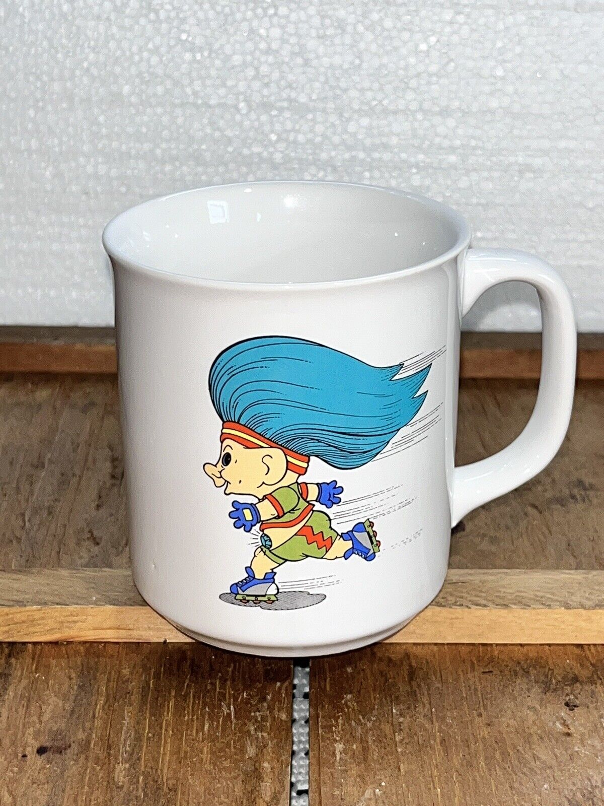 VTG Ace Novelty Blue Hair Troll Roller Skating Coffee Tea Mug