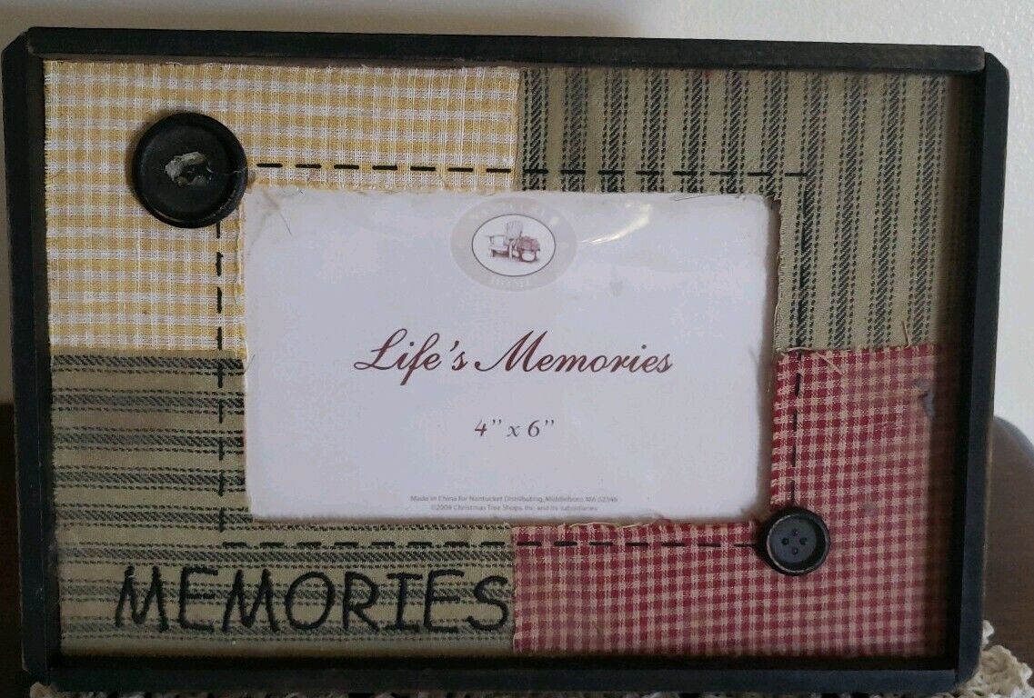 Nantucket Home ~ Life\'s Memories 4 x 6 Picture Frame ~ Memories~Buttons & Fabric