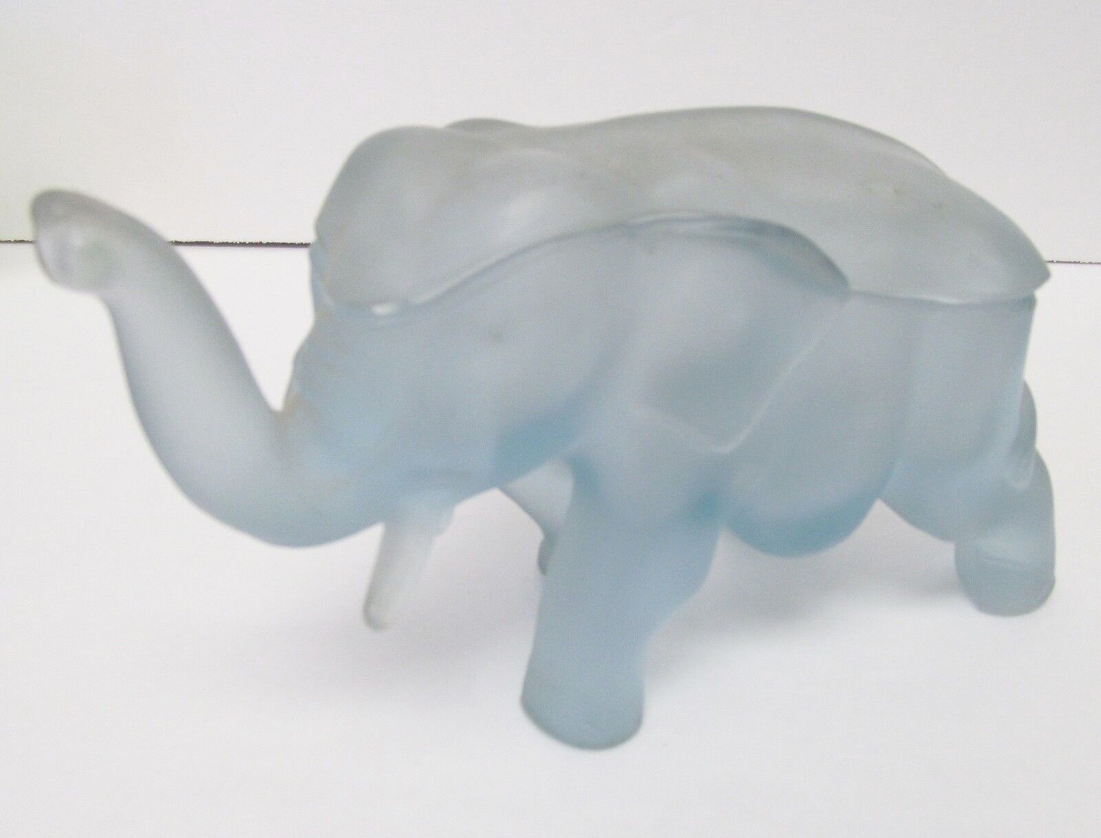 BLUE ELEPHANT Depression Glass Figure Figurine Trinket Storage Box with Lid