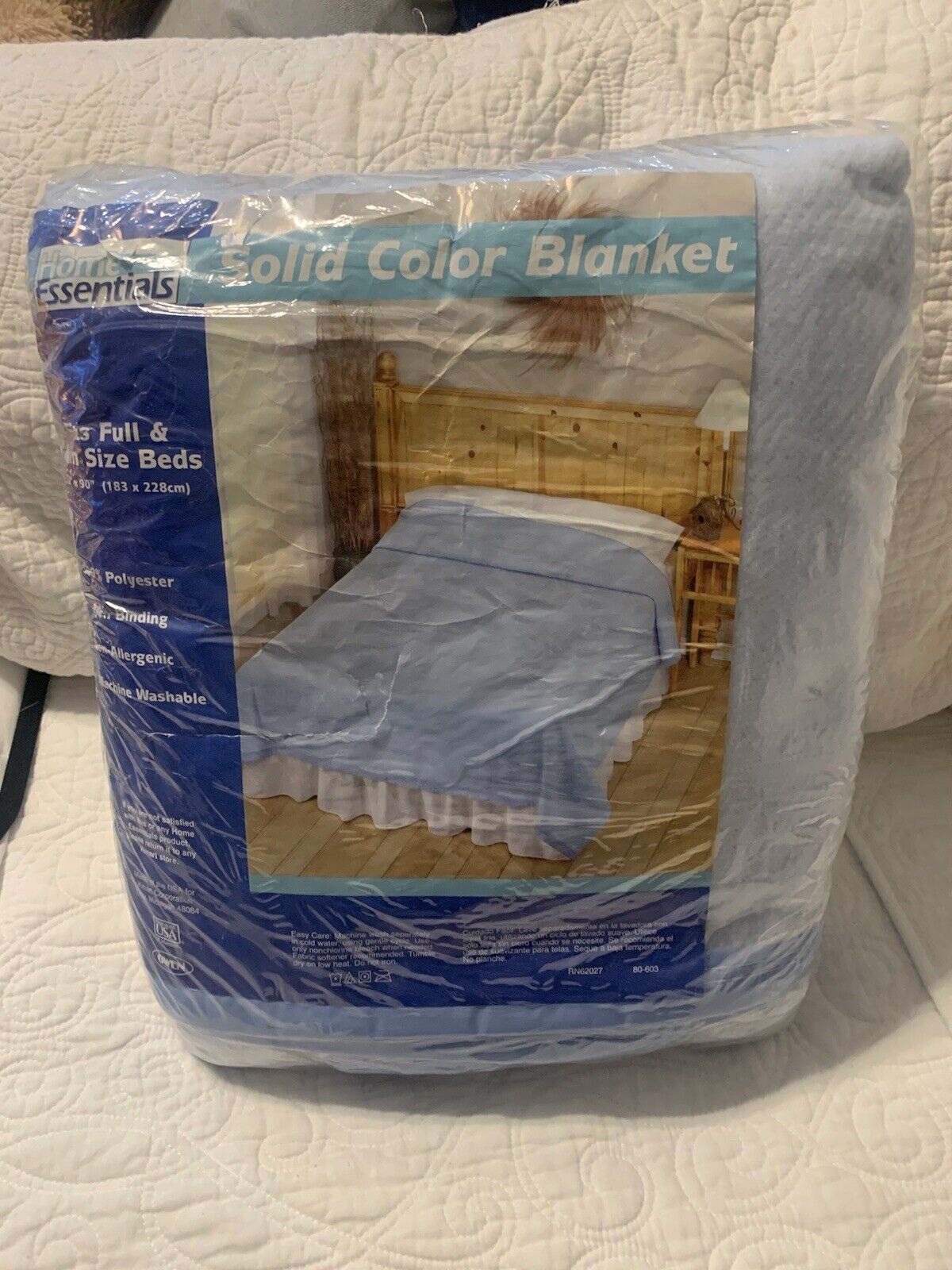 Vtg. New Home Essential By Owen Blue Blanket 100% Polyester  Non Aller.  USA