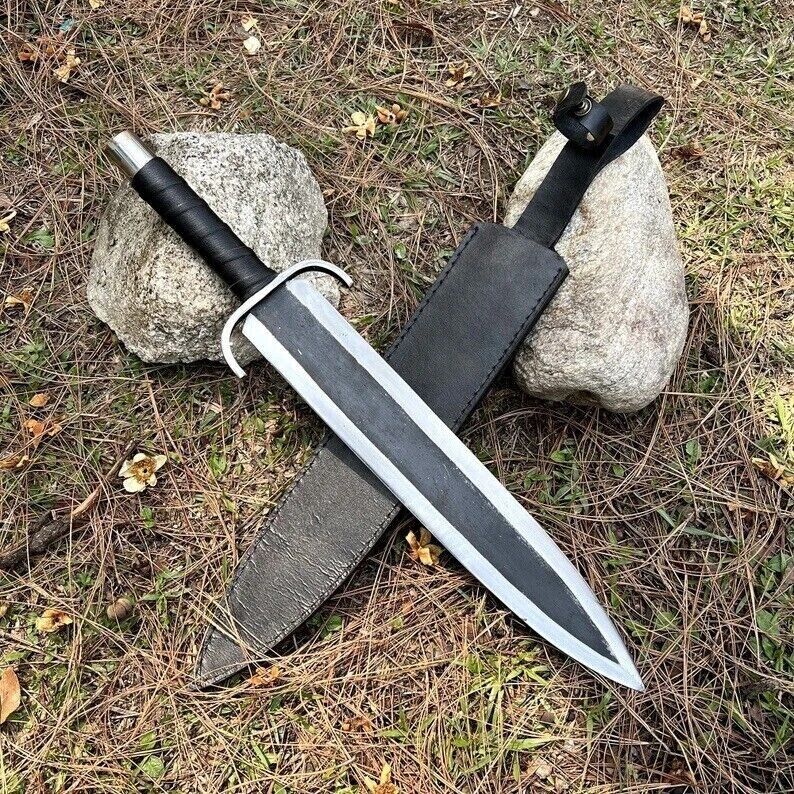 Aesthetic Handmade Medieval Sword with Sheath Carbon Steel Broad Sword Replica