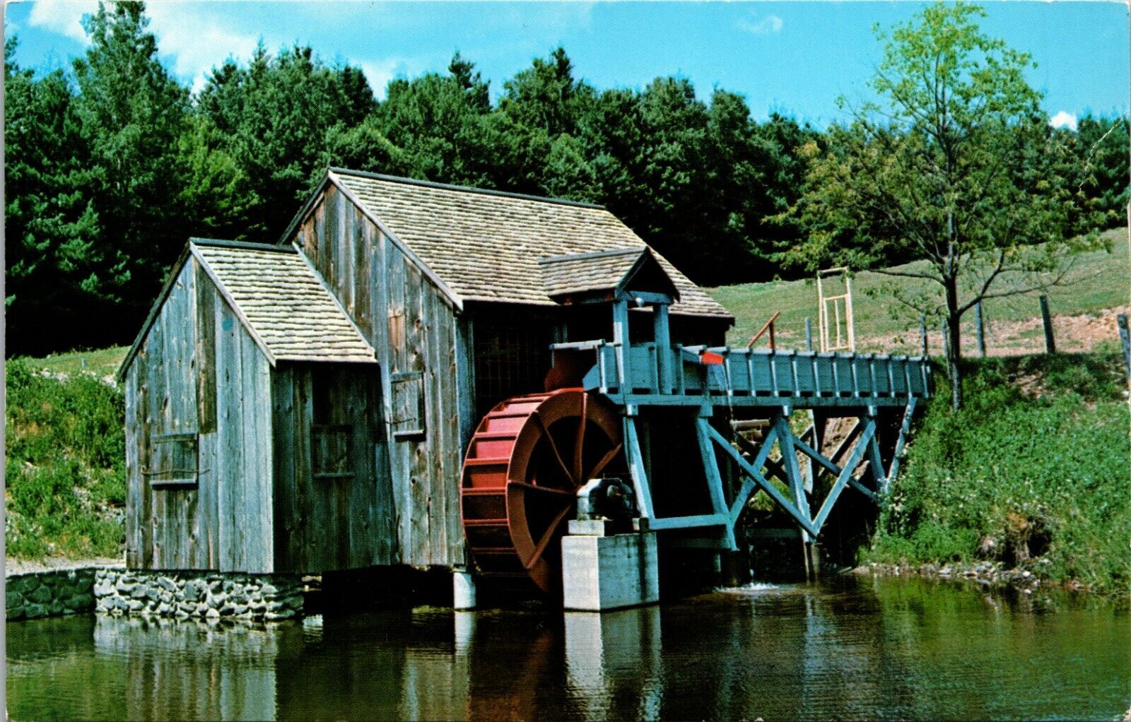 Old Mill & Water Wheel Guildhall Vermont VT Postcard L61