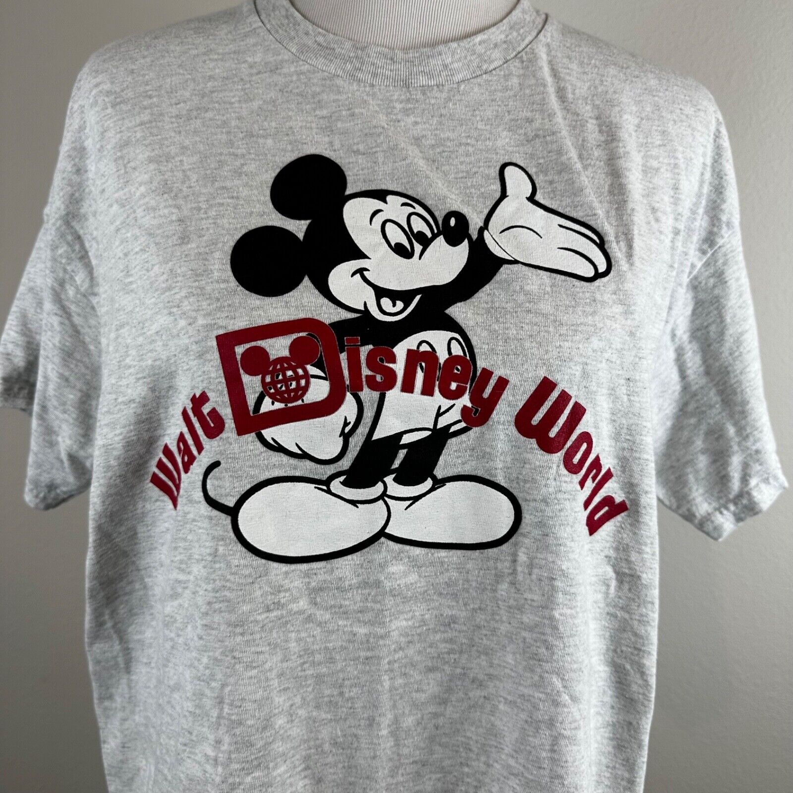 Walt Disney World Gray Short Sleeve Classic Mickey T-Shirt Unisex Tee Size M