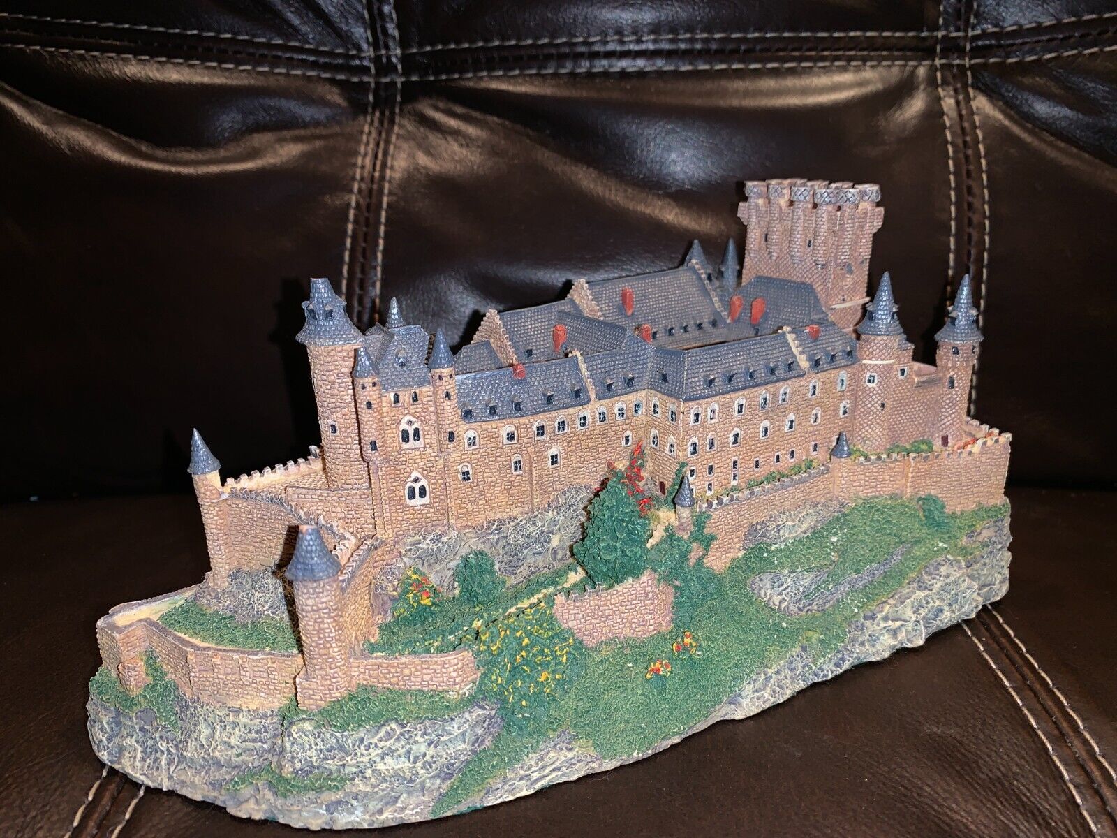 Danbury Mint Enchanted Castles of Europe The Alcazar, Segovia, Spain