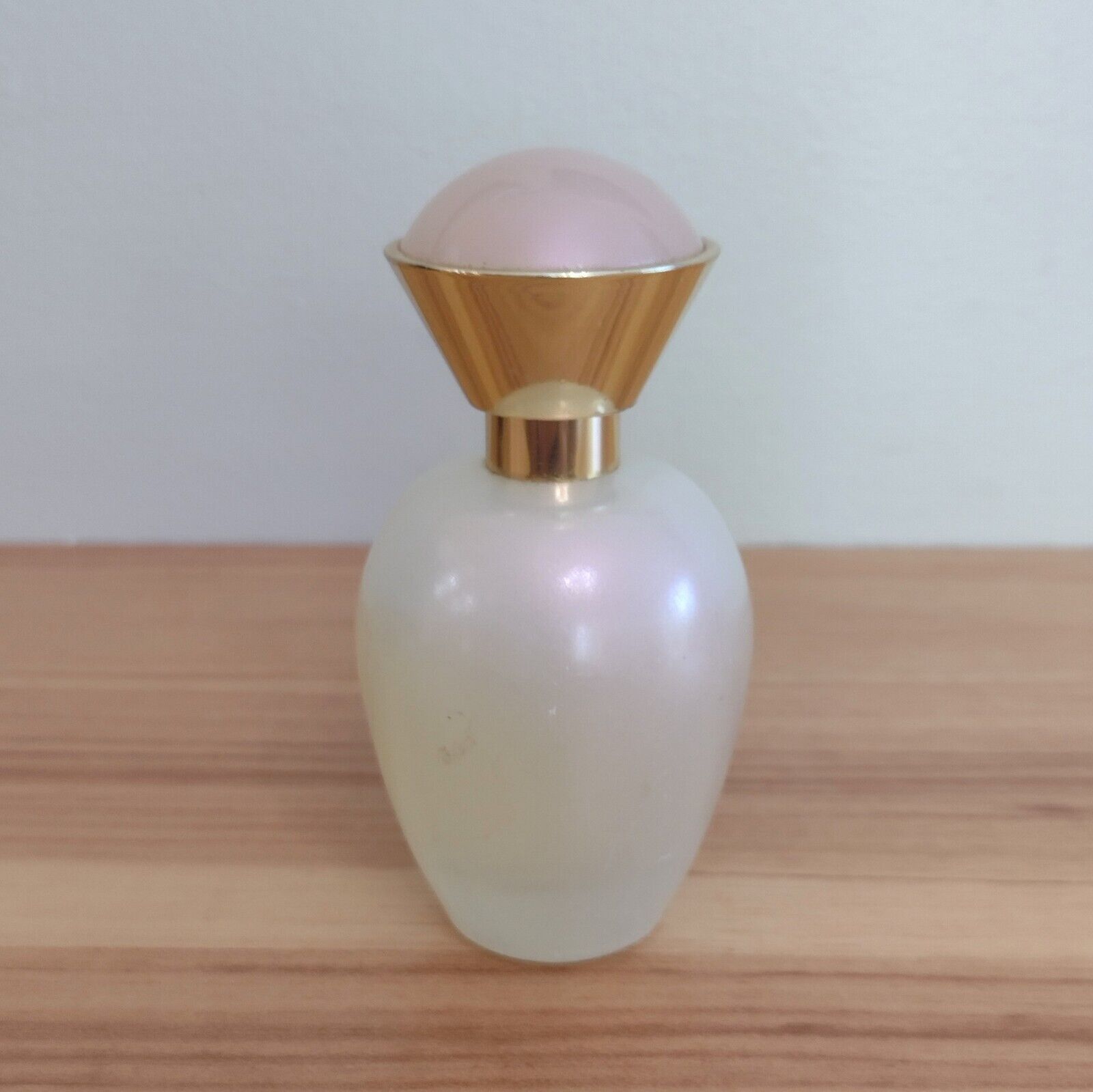 Vintage Avon Rare Pearls Eau De Parfum Spray 1.7fl Oz 50ml 80% Full