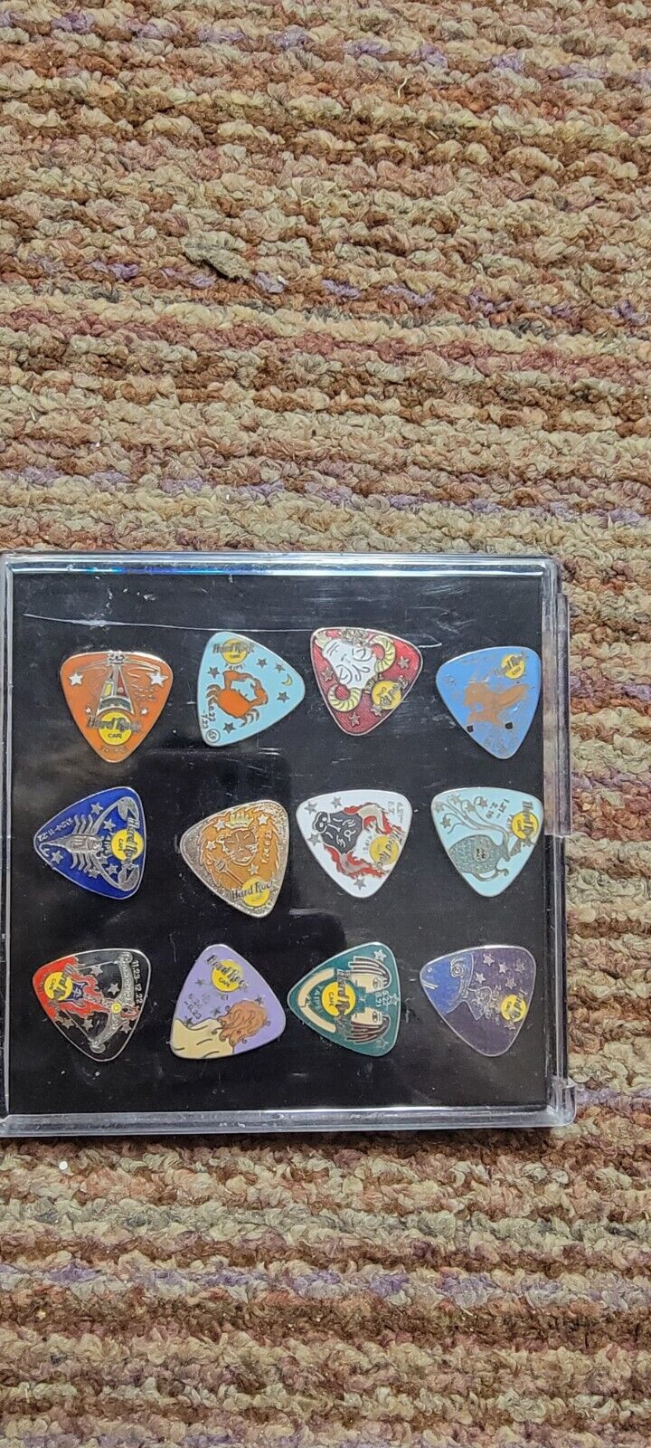 Hard Rock Cafe pin Taipei Zodiac Complete Set
